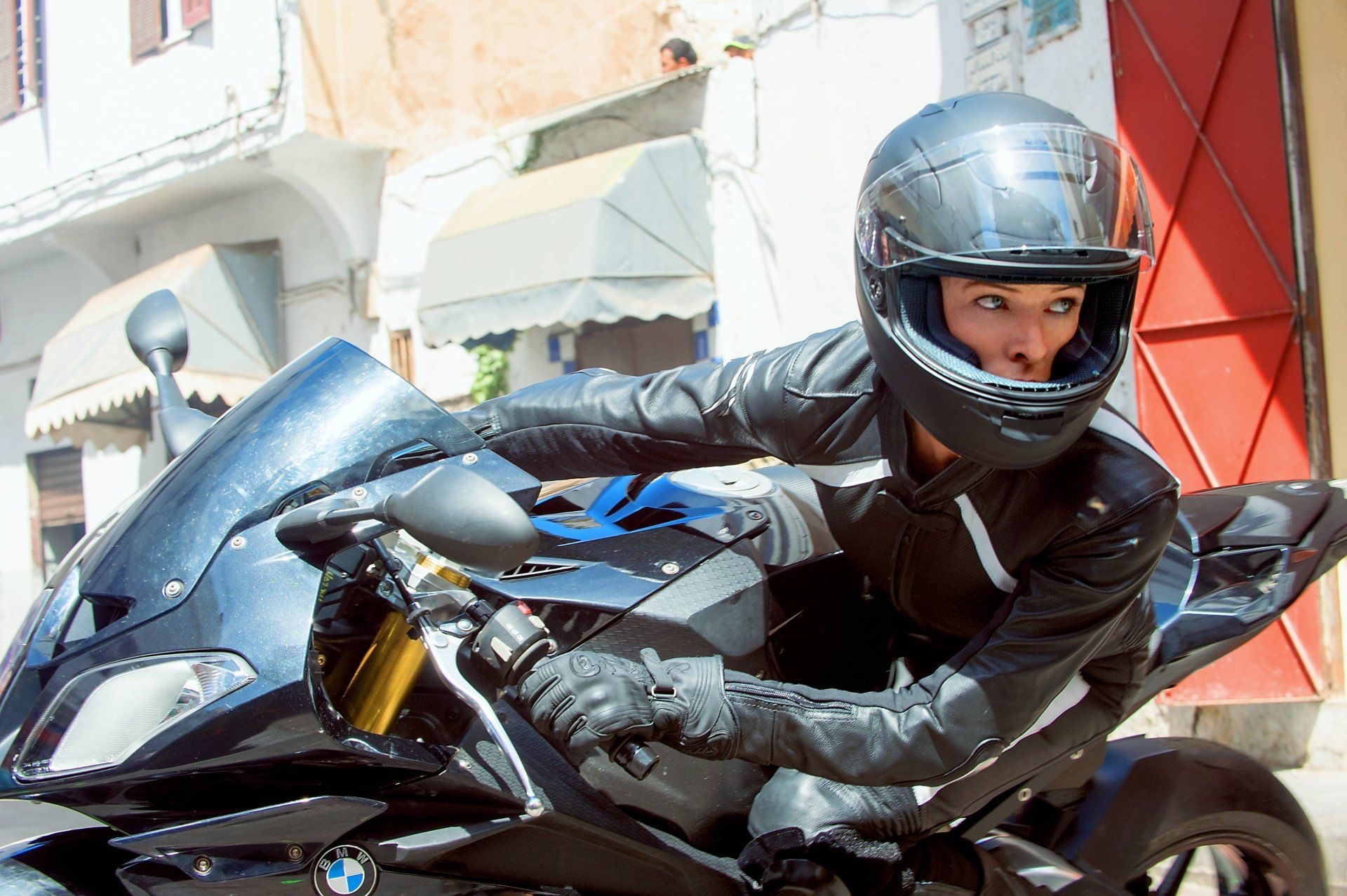 Mission Impossible, Rogue Nation, Intense 4K wallpaper, Dynamic background, 1920x1280 HD Desktop