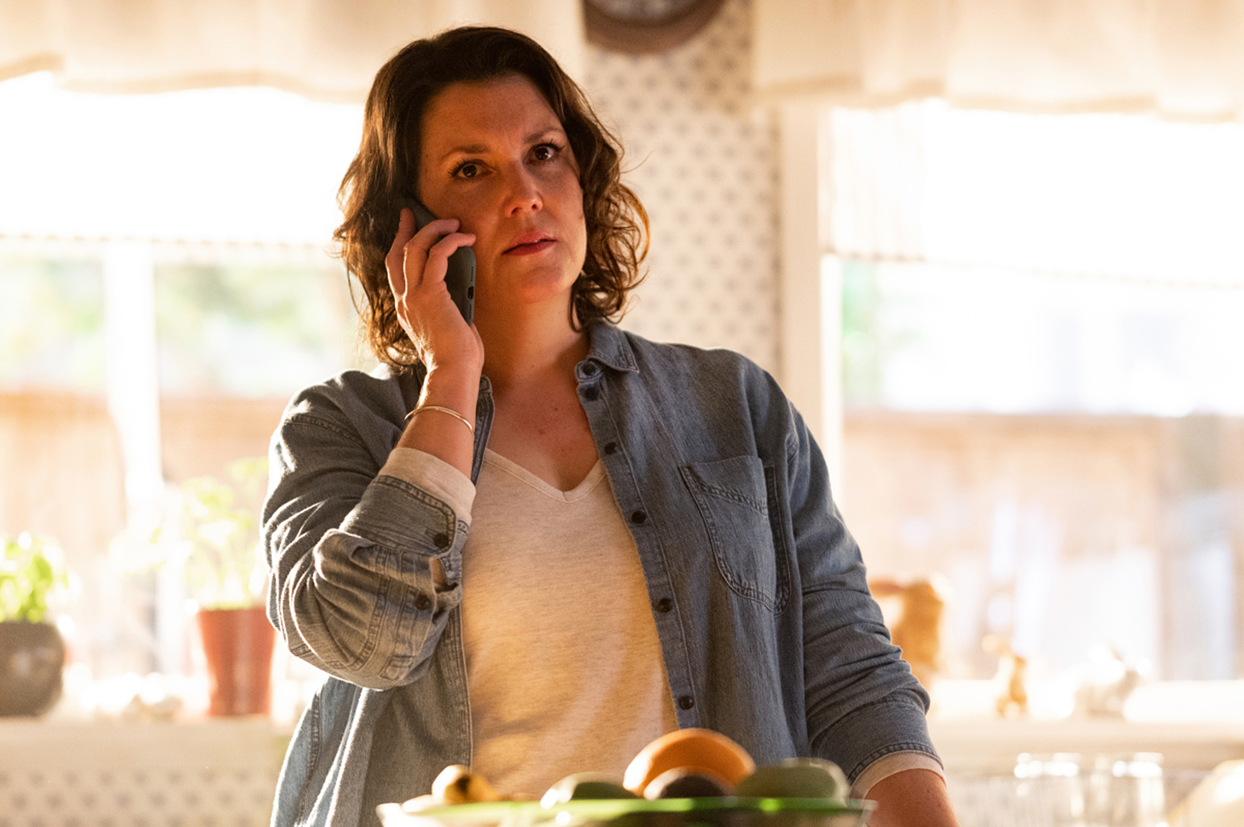 Melanie Lynskey, Body shamed on set, Yellowjackets star, Movies, 2500x1670 HD Desktop