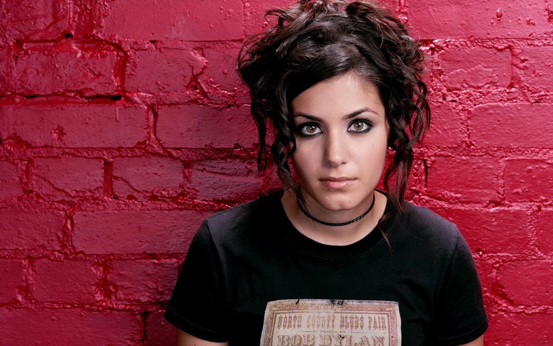Katie Melua, Brunette celebrity, Katie Melua ornaments, Celebrity wallpaper, 1920x1200 HD Desktop