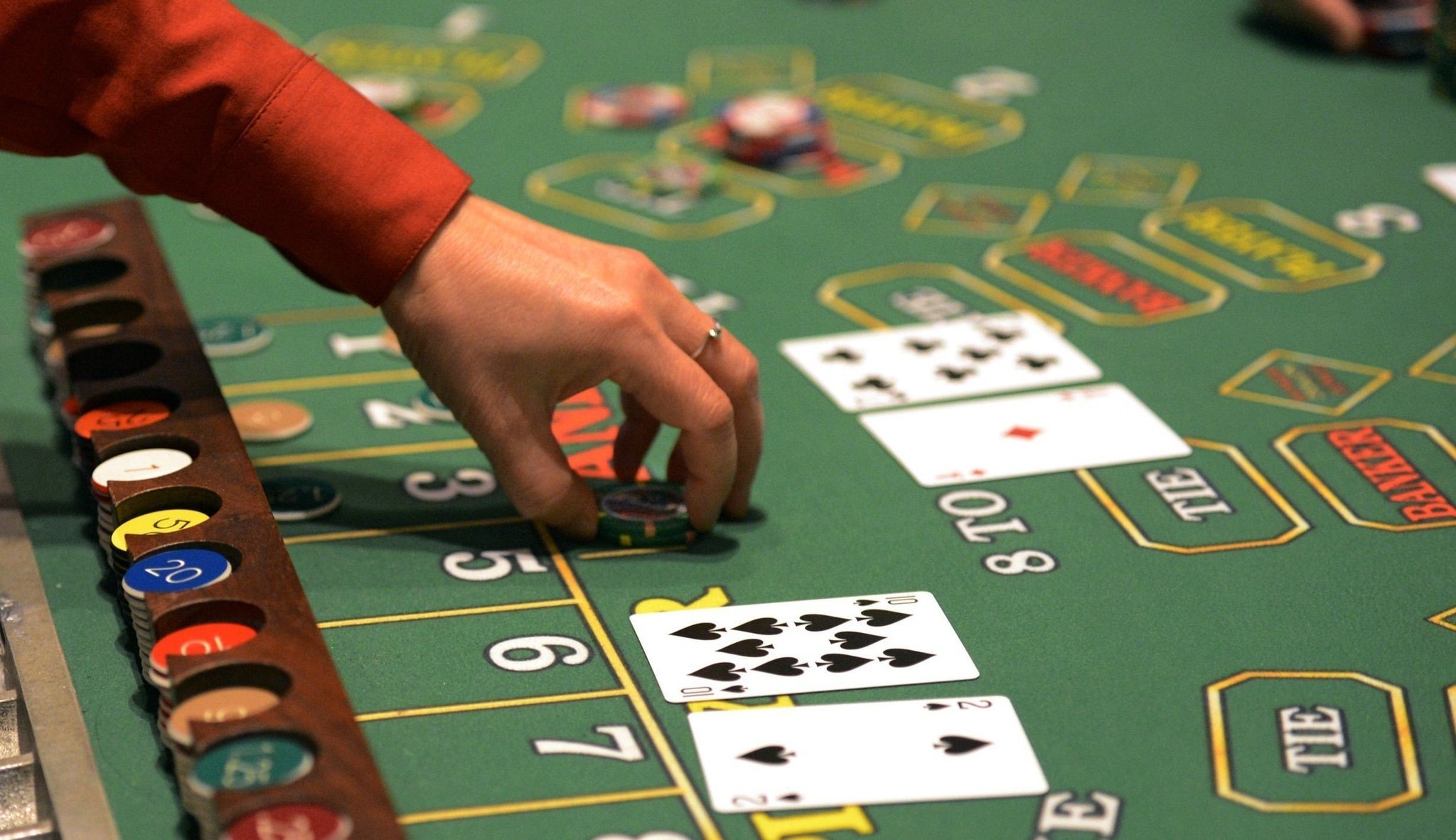 Casino, Poker Wallpaper, 2050x1190 HD Desktop