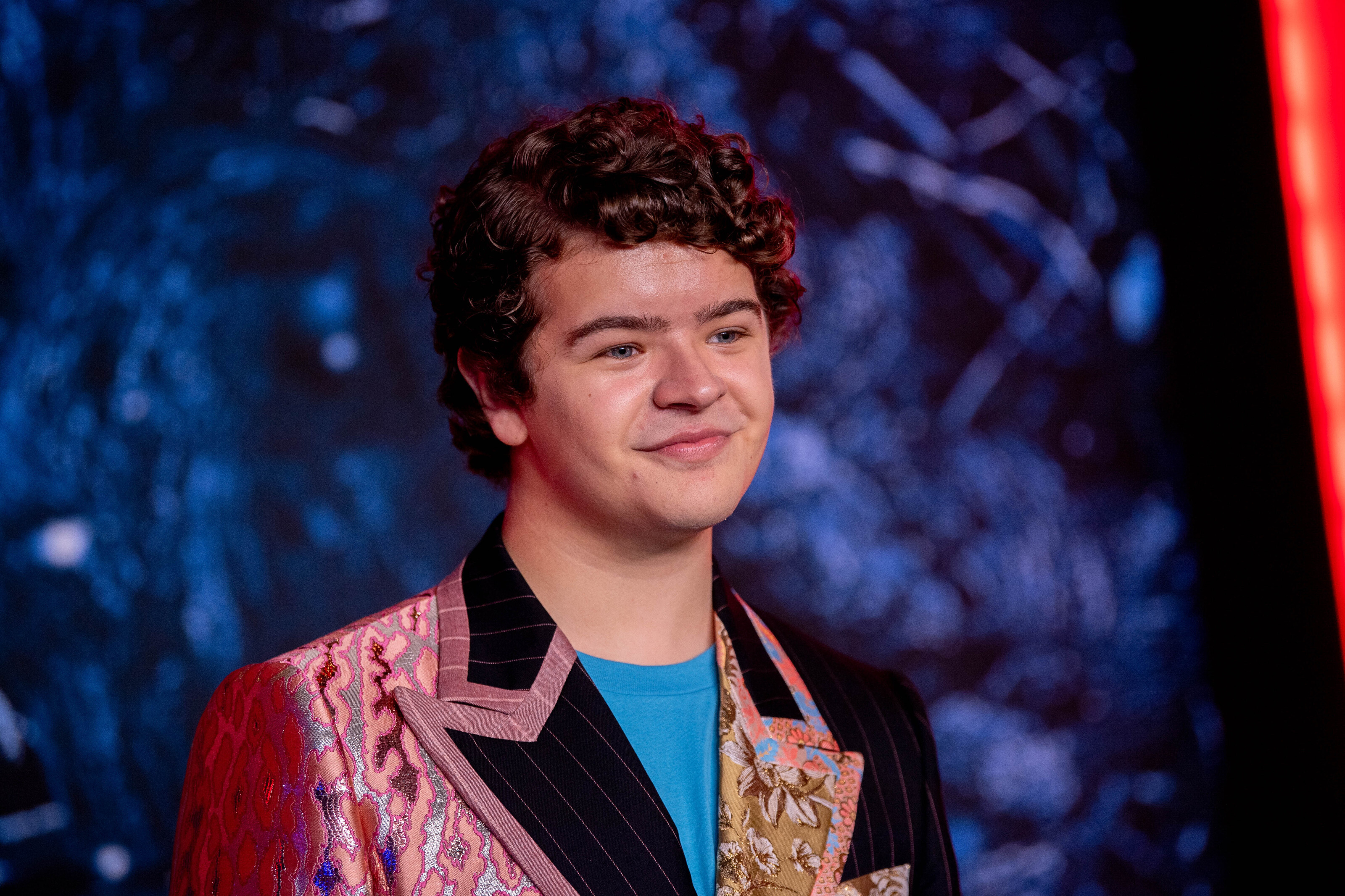 Gaten Matarazzo, TV shows, Dating, Stranger Things star, 3200x2140 HD Desktop