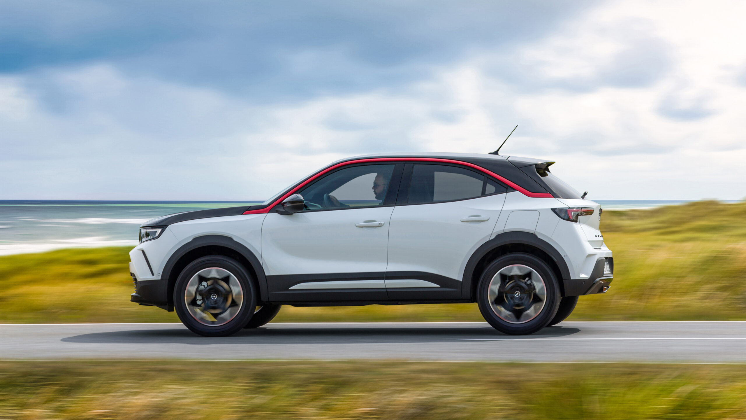 Opel Mokka, Agil and spacious, 2021 model, Top design, 2560x1440 HD Desktop