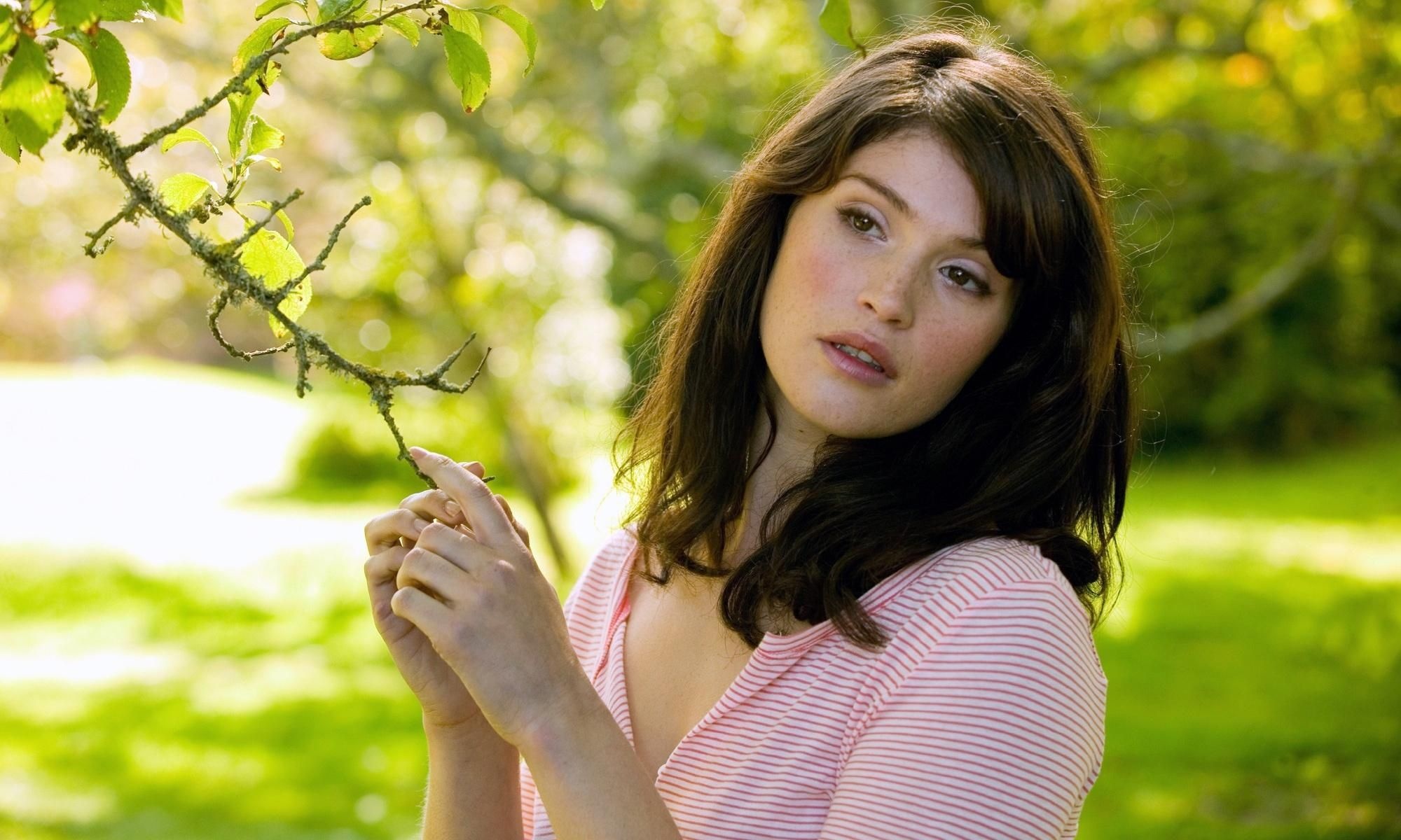 Gemma Arterton, Fandom obsession, Unique characters, Creative reinterpretation, 2000x1200 HD Desktop