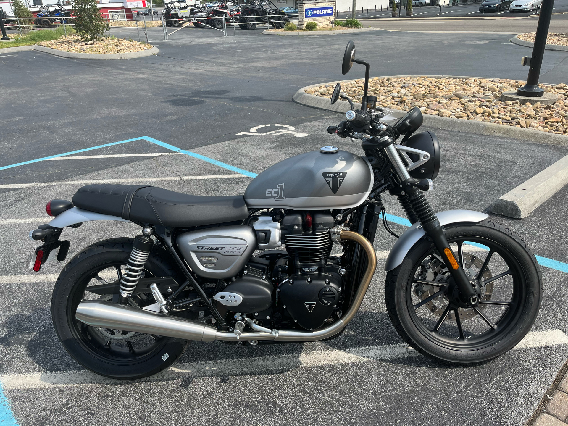 Triumph Street Twin, Auto special edition, Bristol VA, Triay8065, 1920x1440 HD Desktop