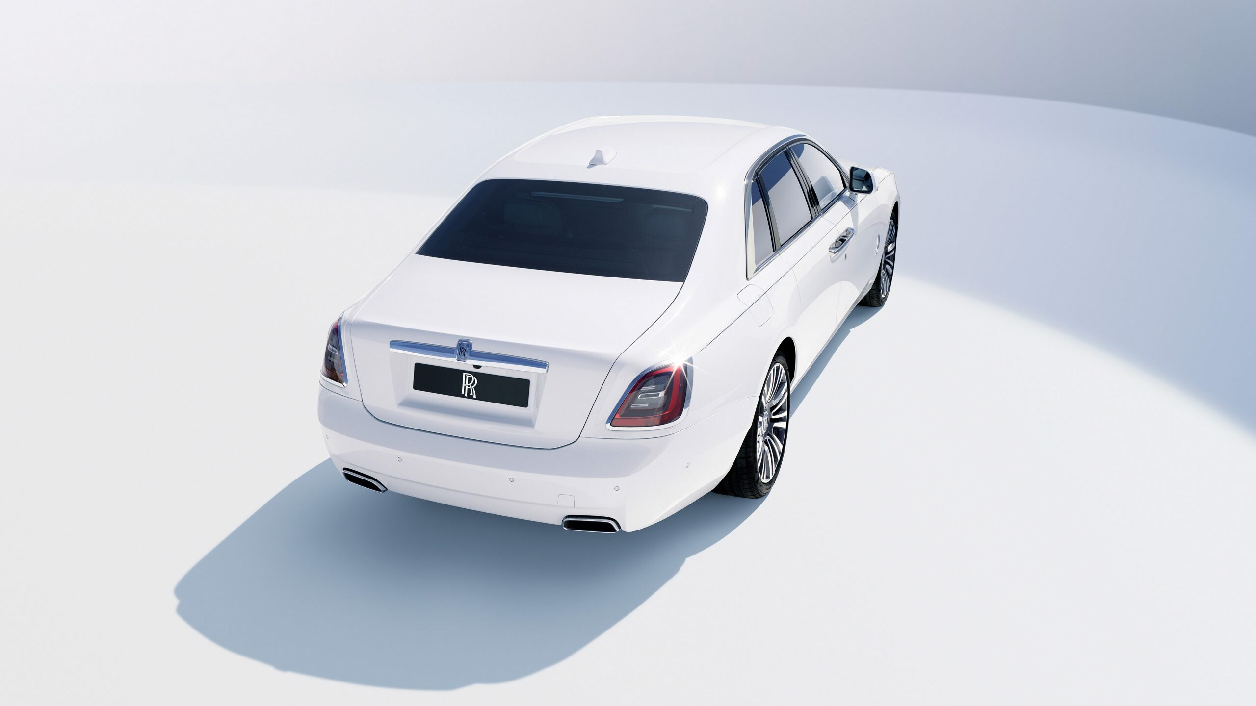 2021 Rolls-Royce Ghost, Supercar performance, Stunning wallpapers, Unbeatable luxury, 2560x1440 HD Desktop