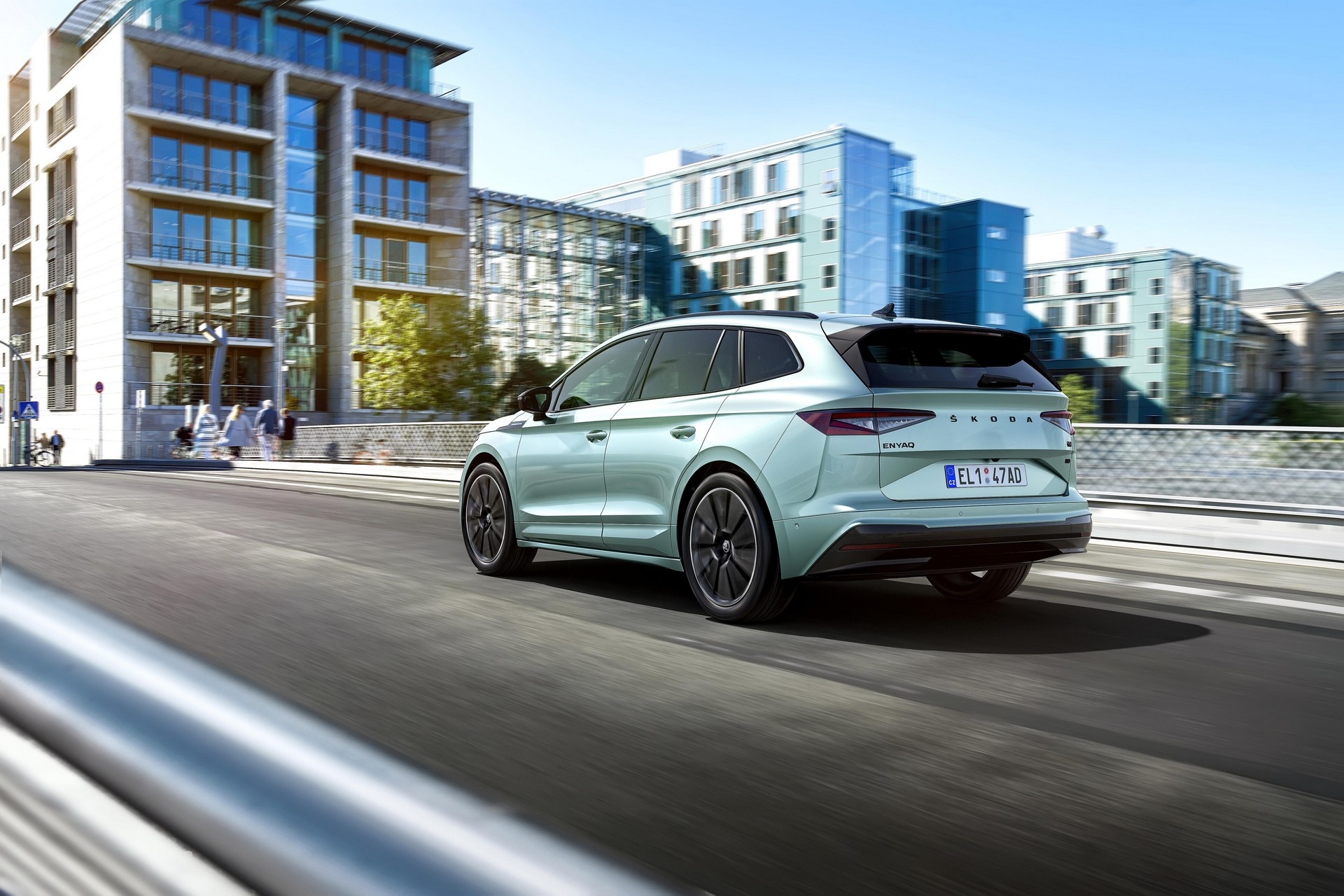 Skoda Enyaq, Czechs all the, Electric crossover, Carscoops, 1920x1280 HD Desktop