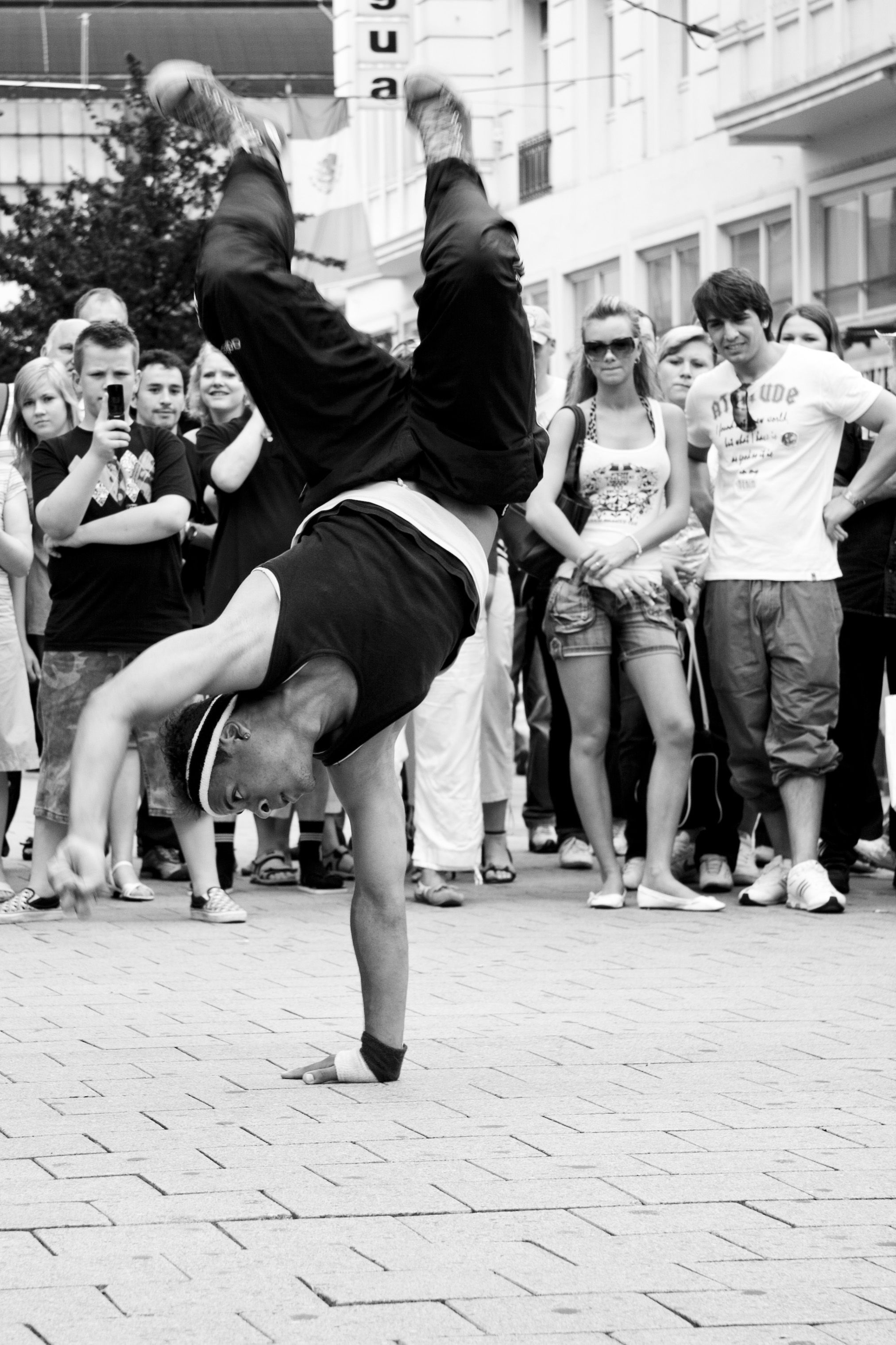 Public performance, Breakdance showcase, Vibrant atmosphere, Dance community, 2030x3040 HD Phone