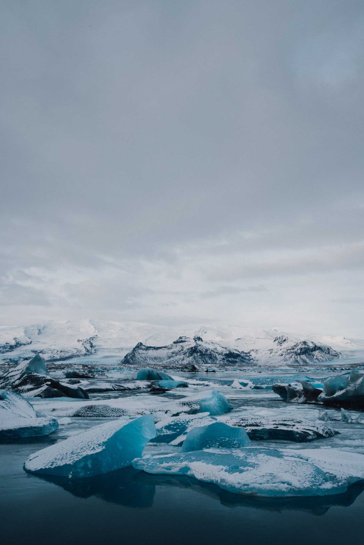 Spitsbergen National Park, Iceland travel theory, 8 days, 1500x2250 HD Phone