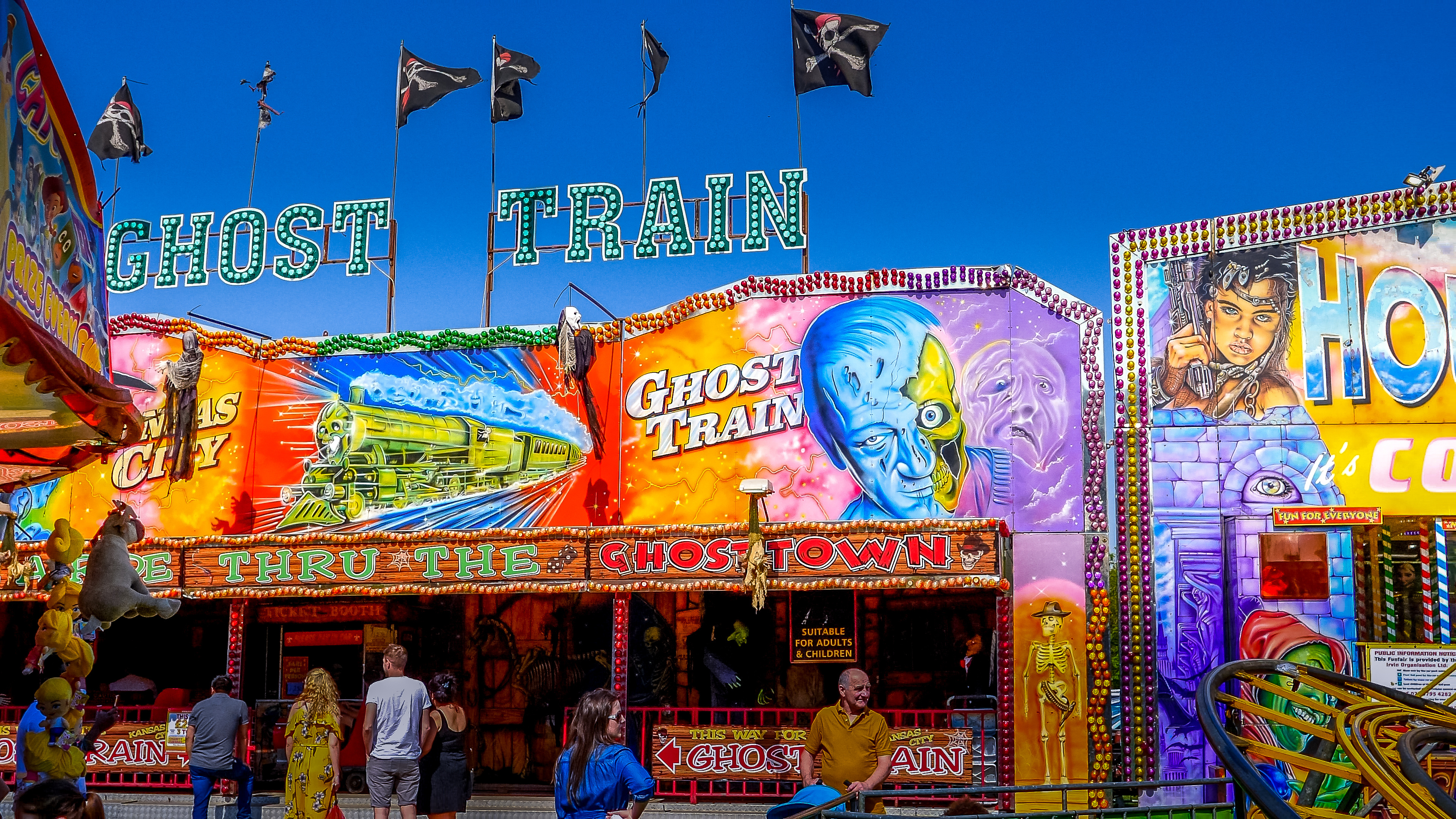 Ghost train fairground ride, Eerie ambiance, Haunting experience, Thrilling attraction, 3840x2160 4K Desktop