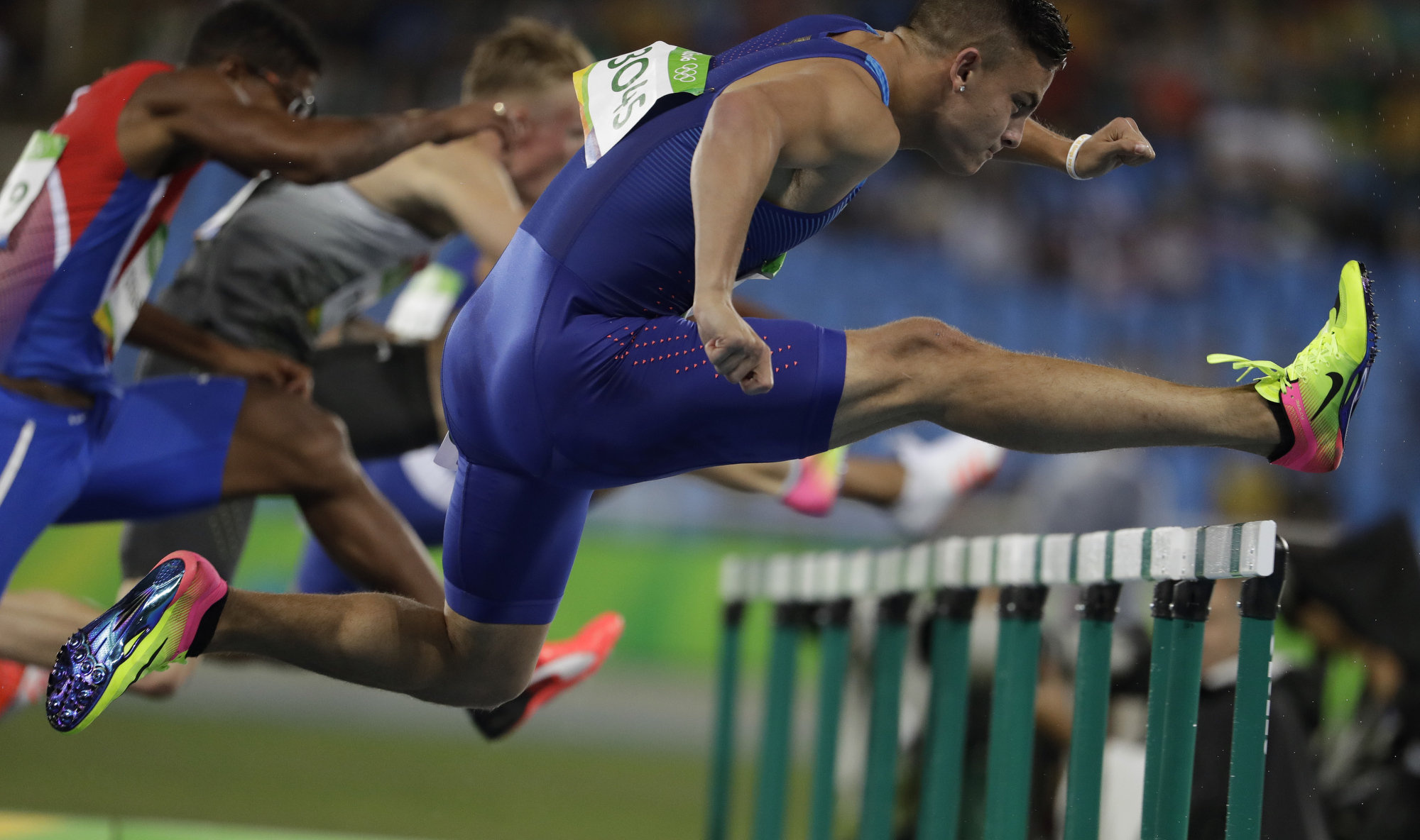 Devon Allen, Professional hurdler, Football career, Track eligibility, 2000x1190 HD Desktop