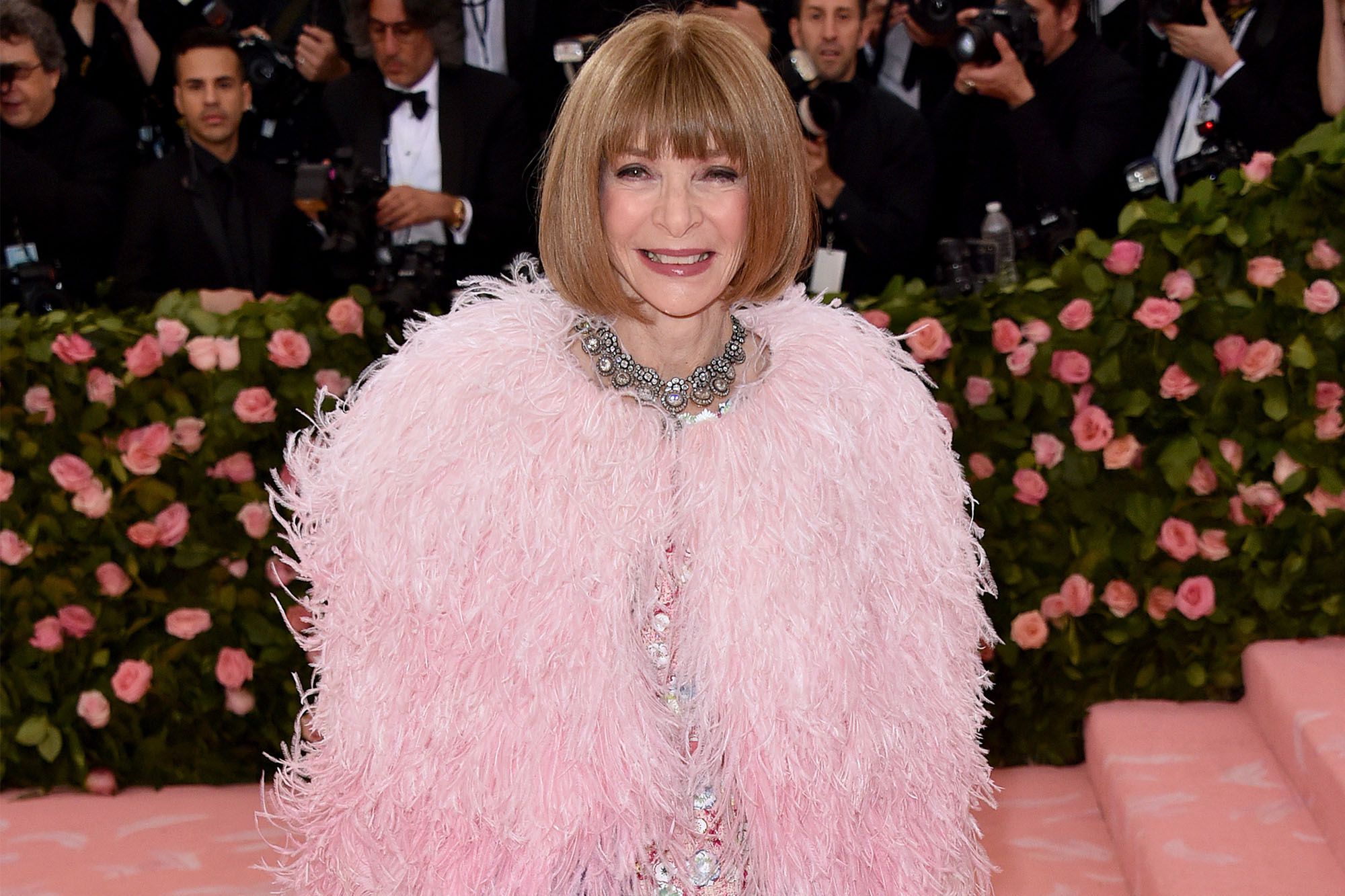 Anna Wintour, End of the mean girl era, Shift in fashion industry dynamics, 2000x1340 HD Desktop