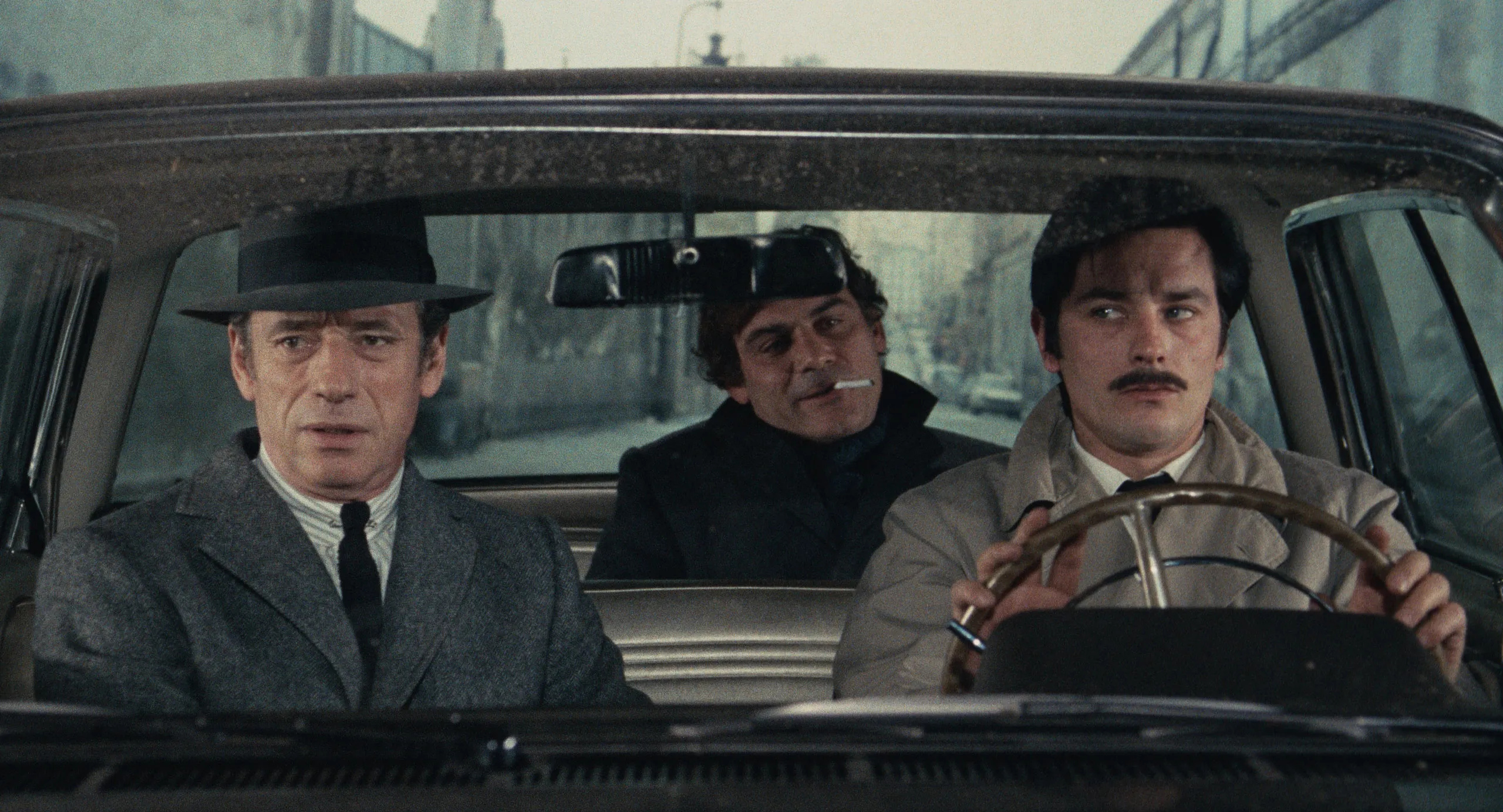 Alain Delon, Le Cercle Rouge, Crime thriller, New York Times, 2560x1390 HD Desktop