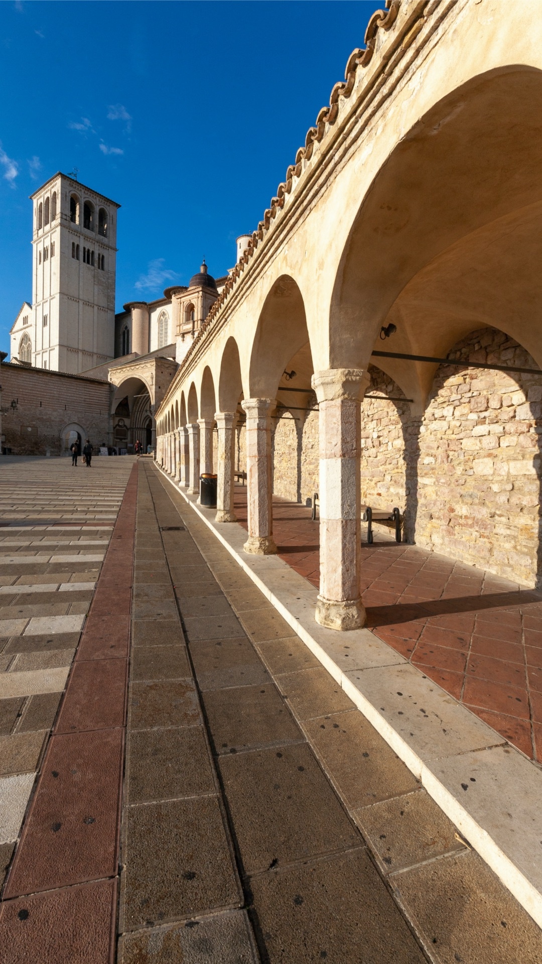 Basilica of Saint Francis, Assisi, 1080x1920 Full HD Phone