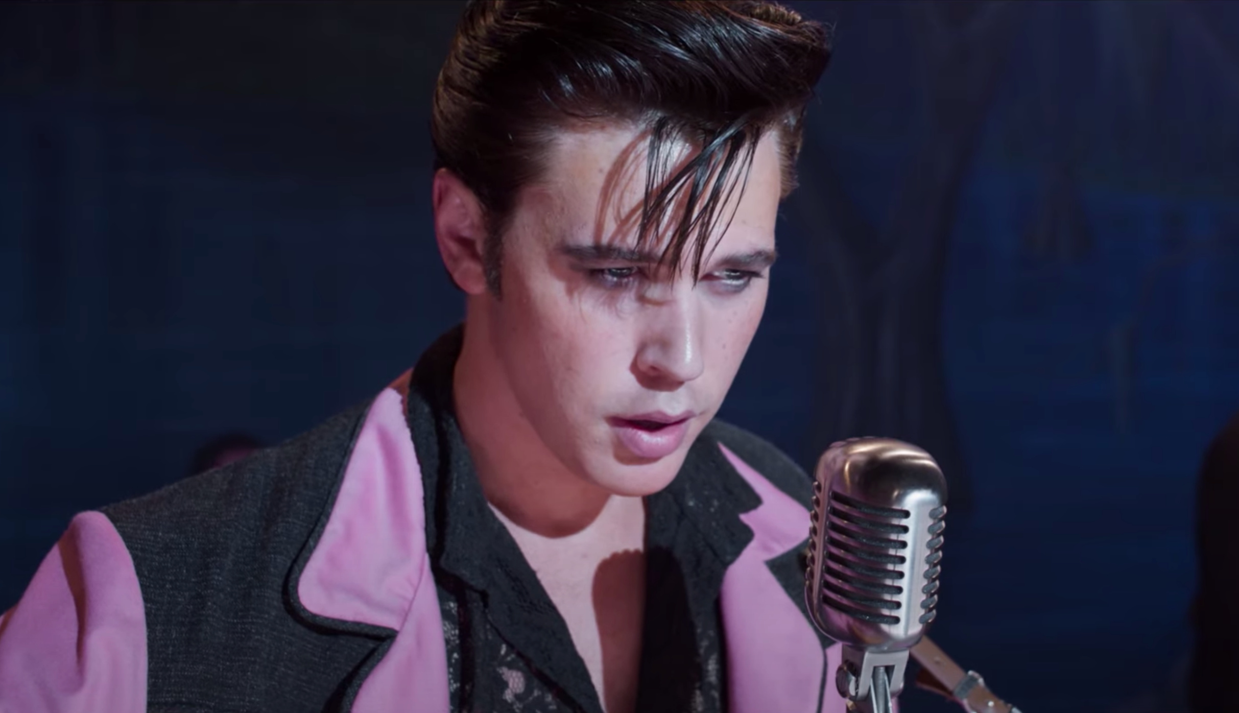 Elvis (Austin Butler), Movies, Elvis trailer, Austin Butler, upcoming biopic, 2430x1400 HD Desktop