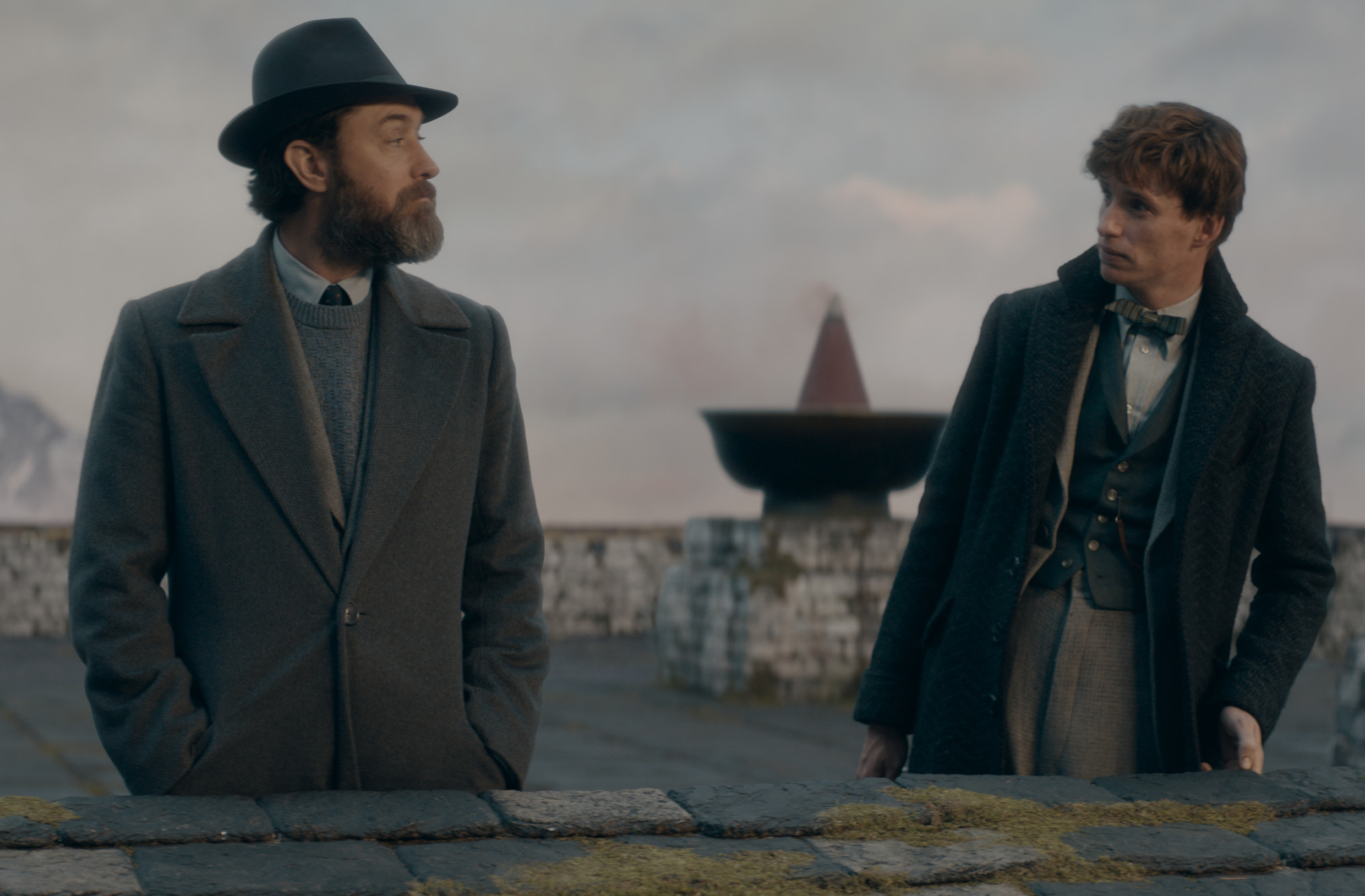 David Yates movies, Secrets of Dumbledore, Jude Law interview, Eddie Redmayne's insight, 2480x1630 HD Desktop