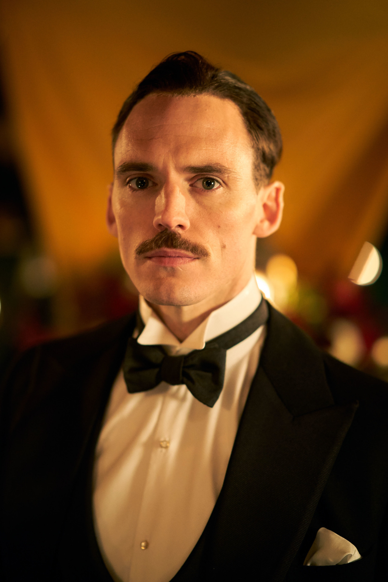 Oswald Mosley, Moustache and formal collar, Warm party interior, HD Phone wallpaper