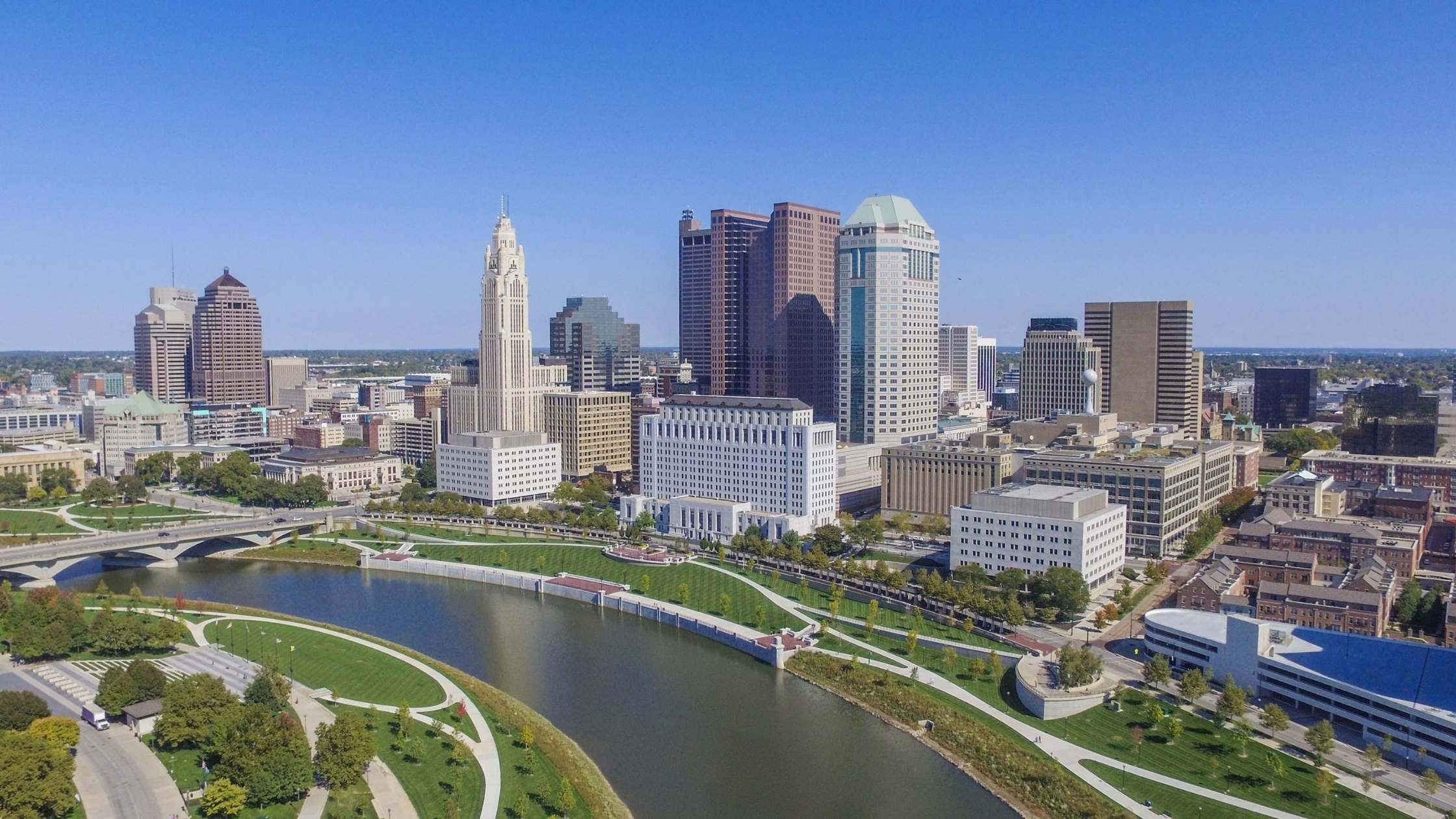 Columbus Skyline, Travels, Must-see attractions, Urban adventures, 2240x1260 HD Desktop