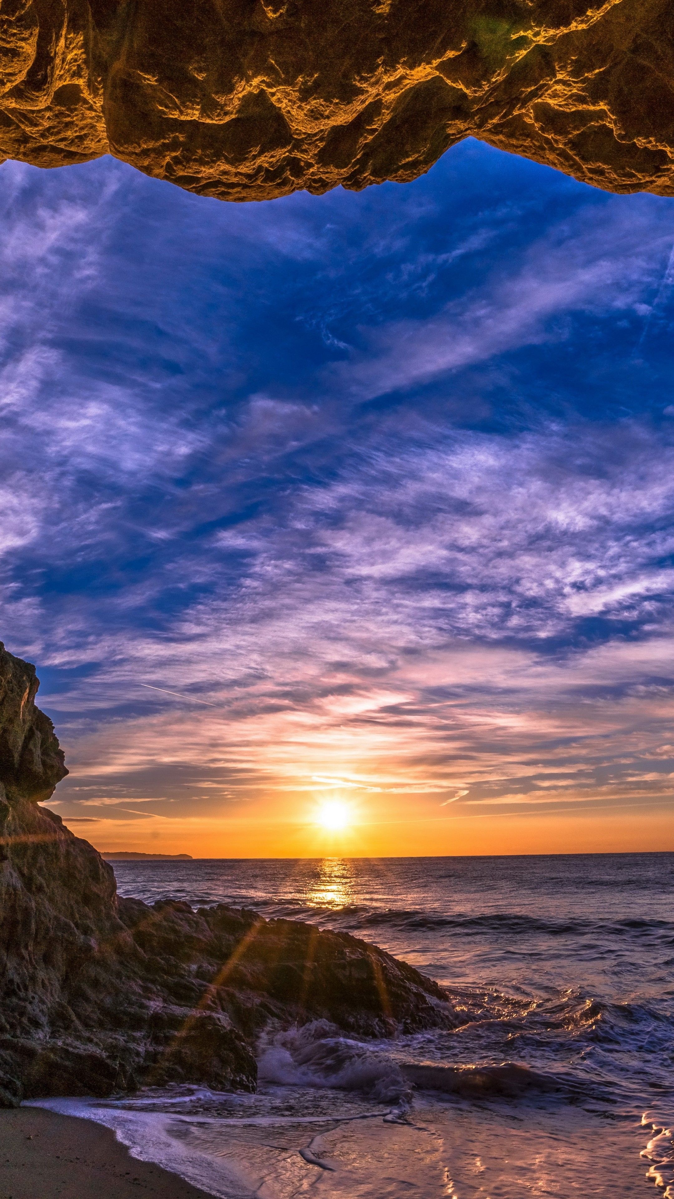 Pacific Ocean, Malibu wallpapers, Top free, 2160x3840 4K Phone