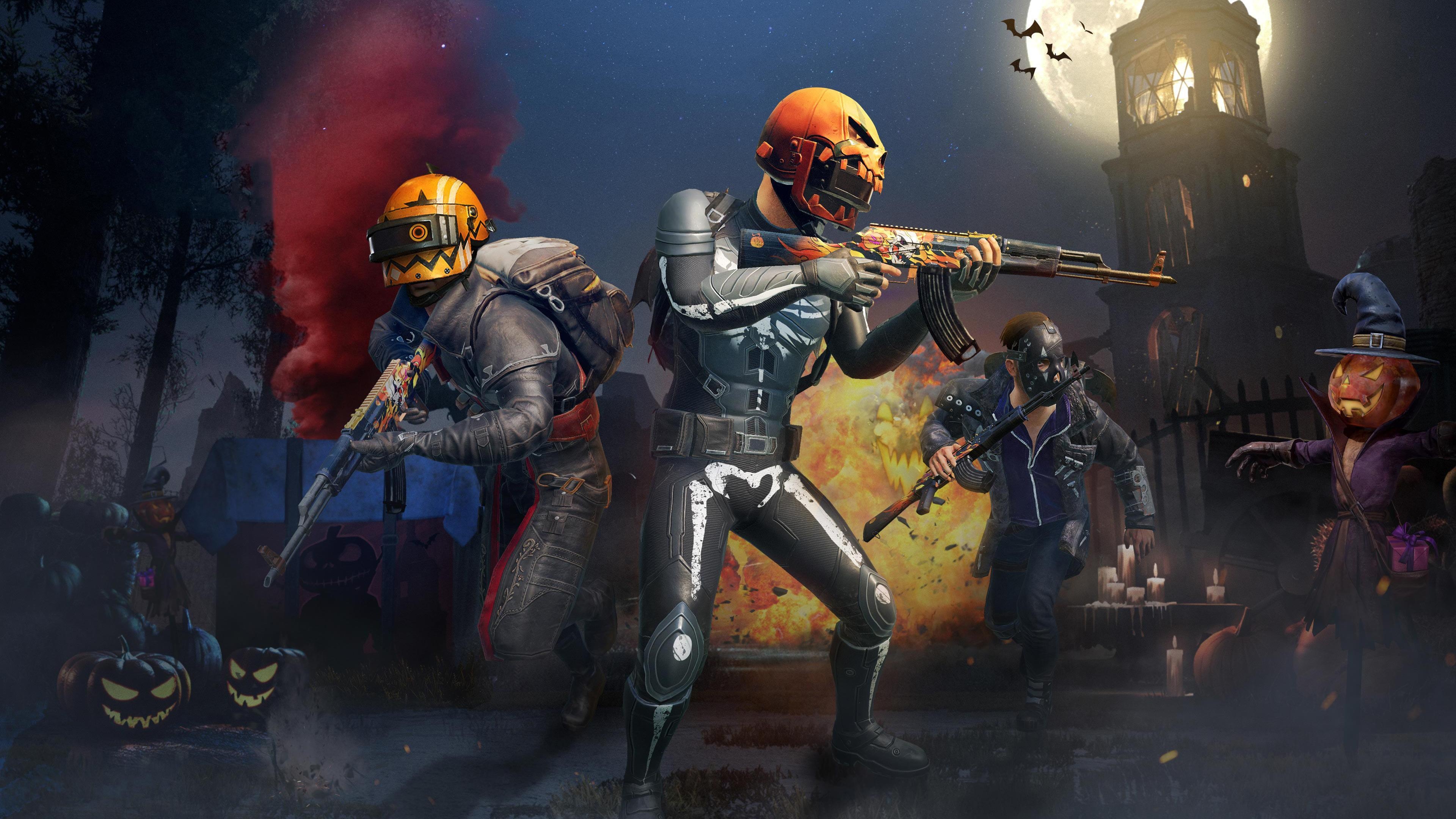 PUBG Mobile Halloween event, Pumpkin Level 3 helmet, Jack-o-lantern scarecrow, AKM assault rifle, 4K Desktop wallpaper