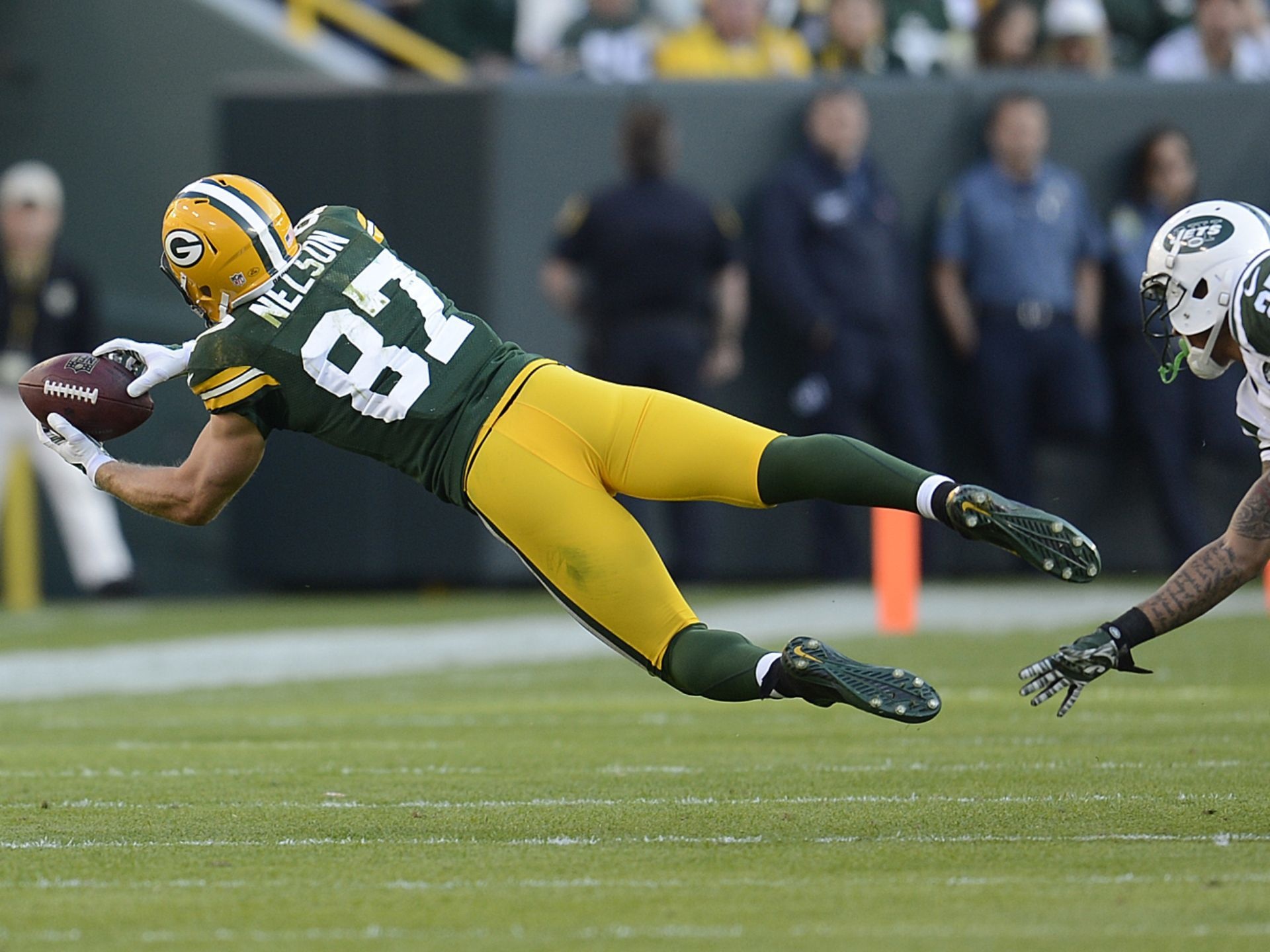 Jordy Nelson, Packers vs Jets, NFL showdown, Green Bay triumph, 1920x1440 HD Desktop