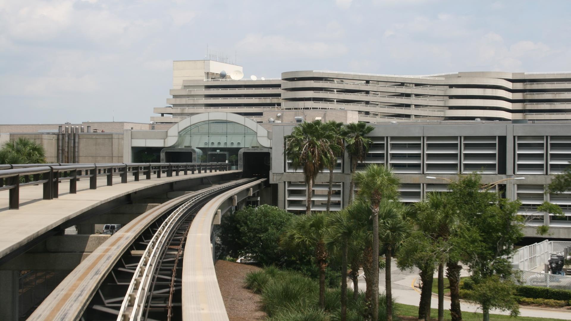 Orlando International Airport, MCO airport code, Travel hub, Florida destination, 1920x1080 Full HD Desktop