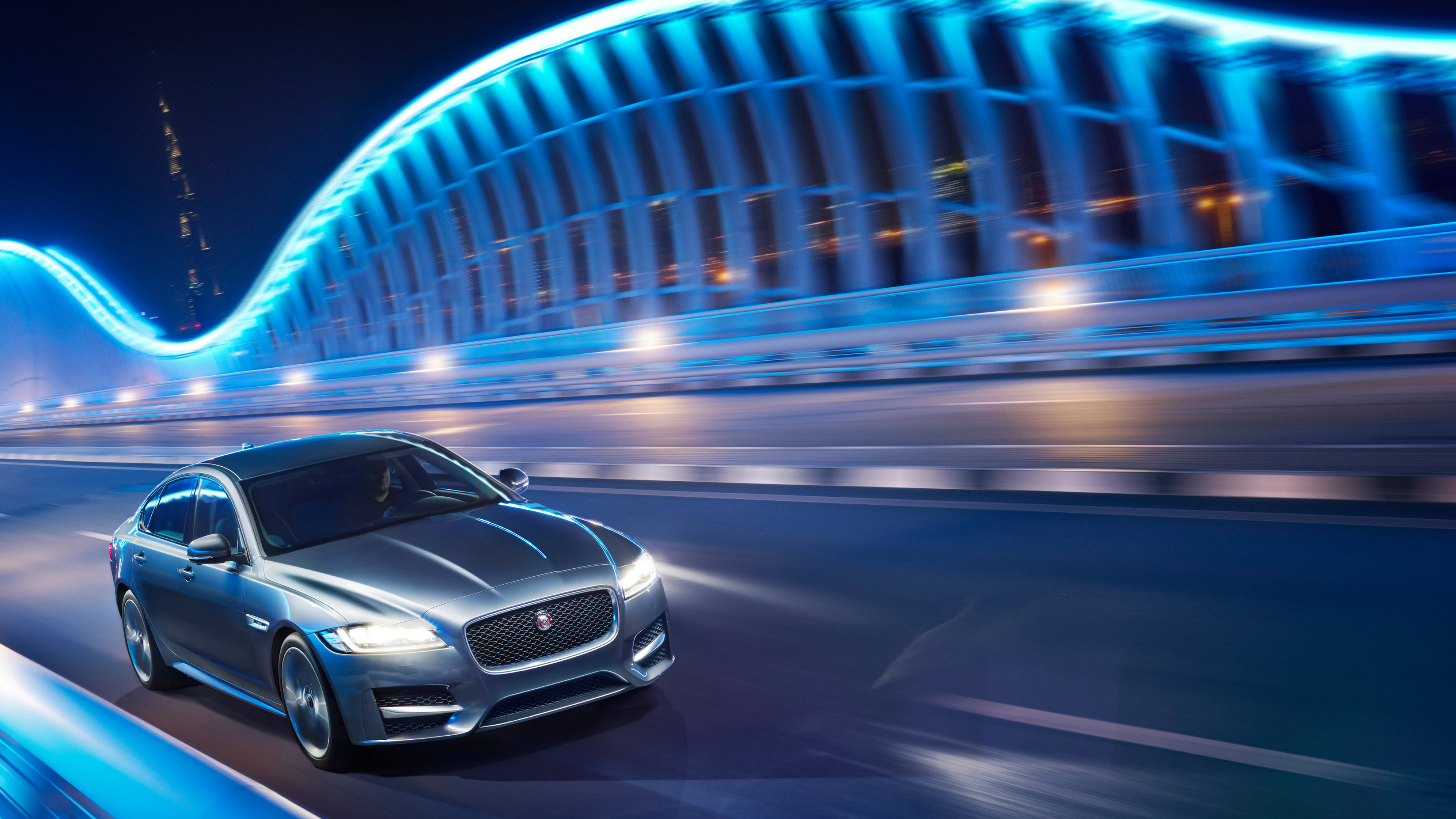 Jaguar XF, Sleek profile, Exquisite craftsmanship, Dynamic performance, 3840x2160 4K Desktop