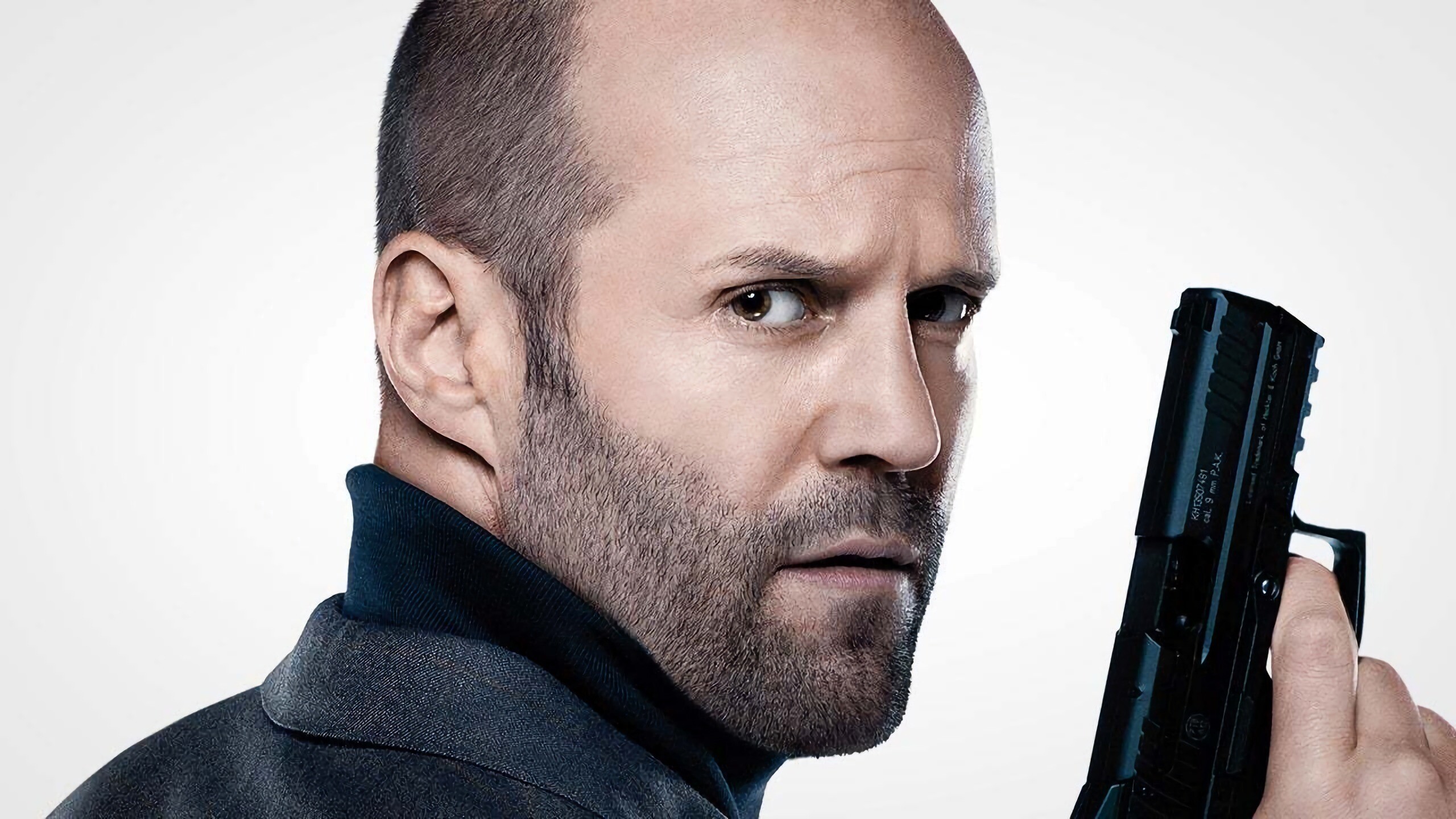 Jason Statham, Espionage thrillers, Intense action sequences, Hollywood star, 2560x1440 HD Desktop