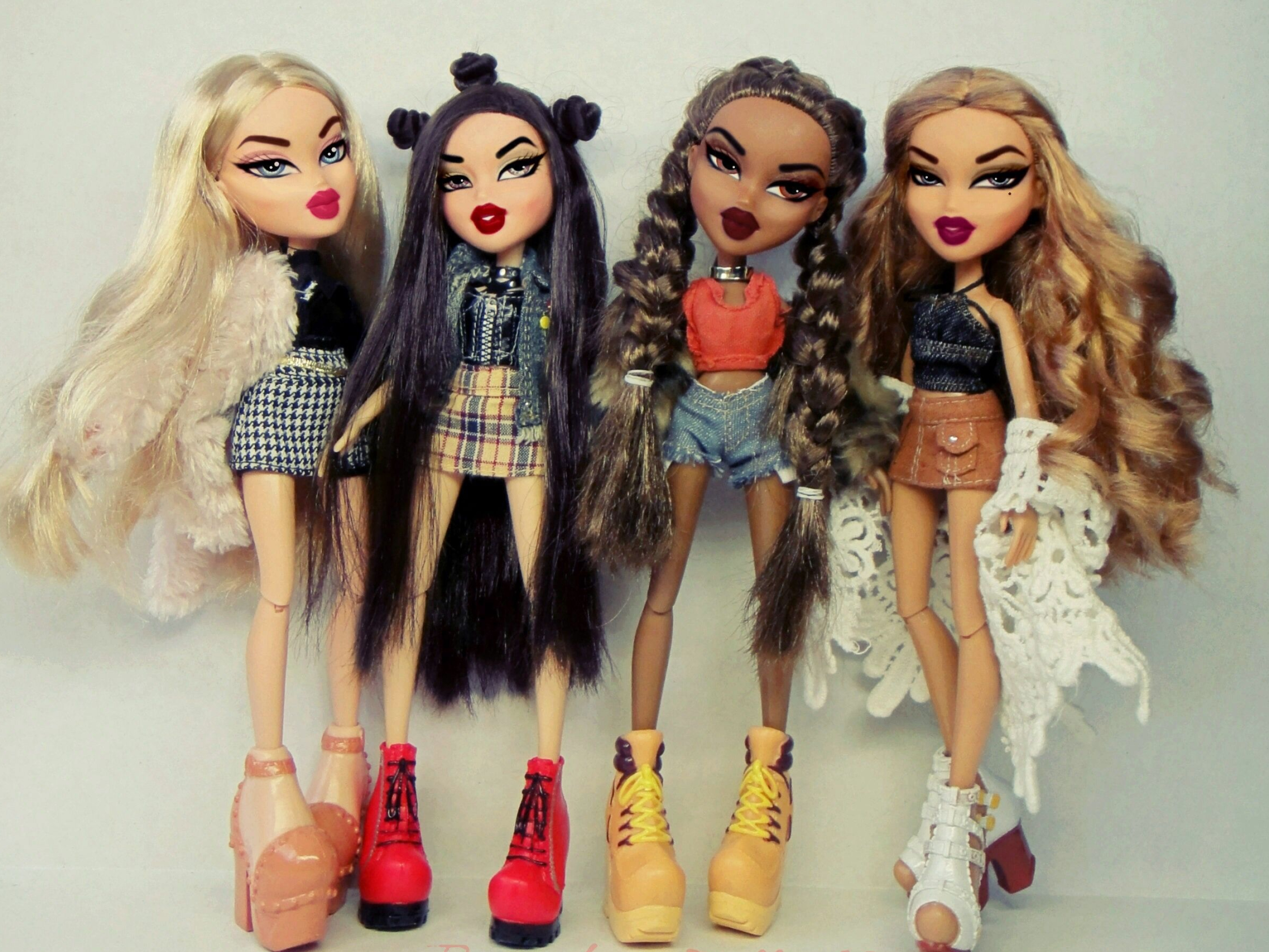 Bratz Dolls, Halloween costume, Bratz doll outfits, Brat doll, 2640x1980 HD Desktop