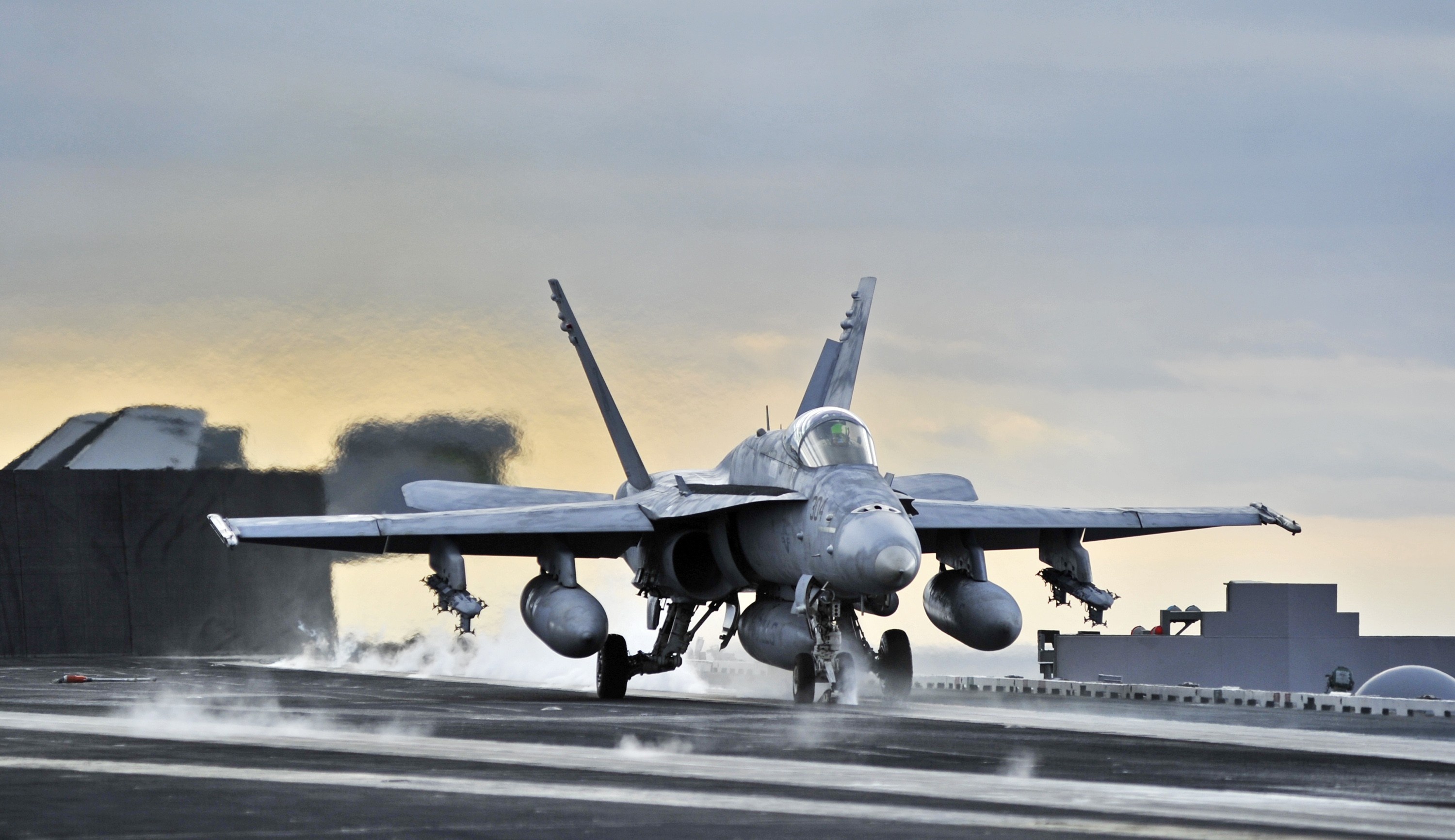 McDonnell Douglas, F/A-18 Hornet, Multi-role aircraft, Fighter, 3000x1740 HD Desktop