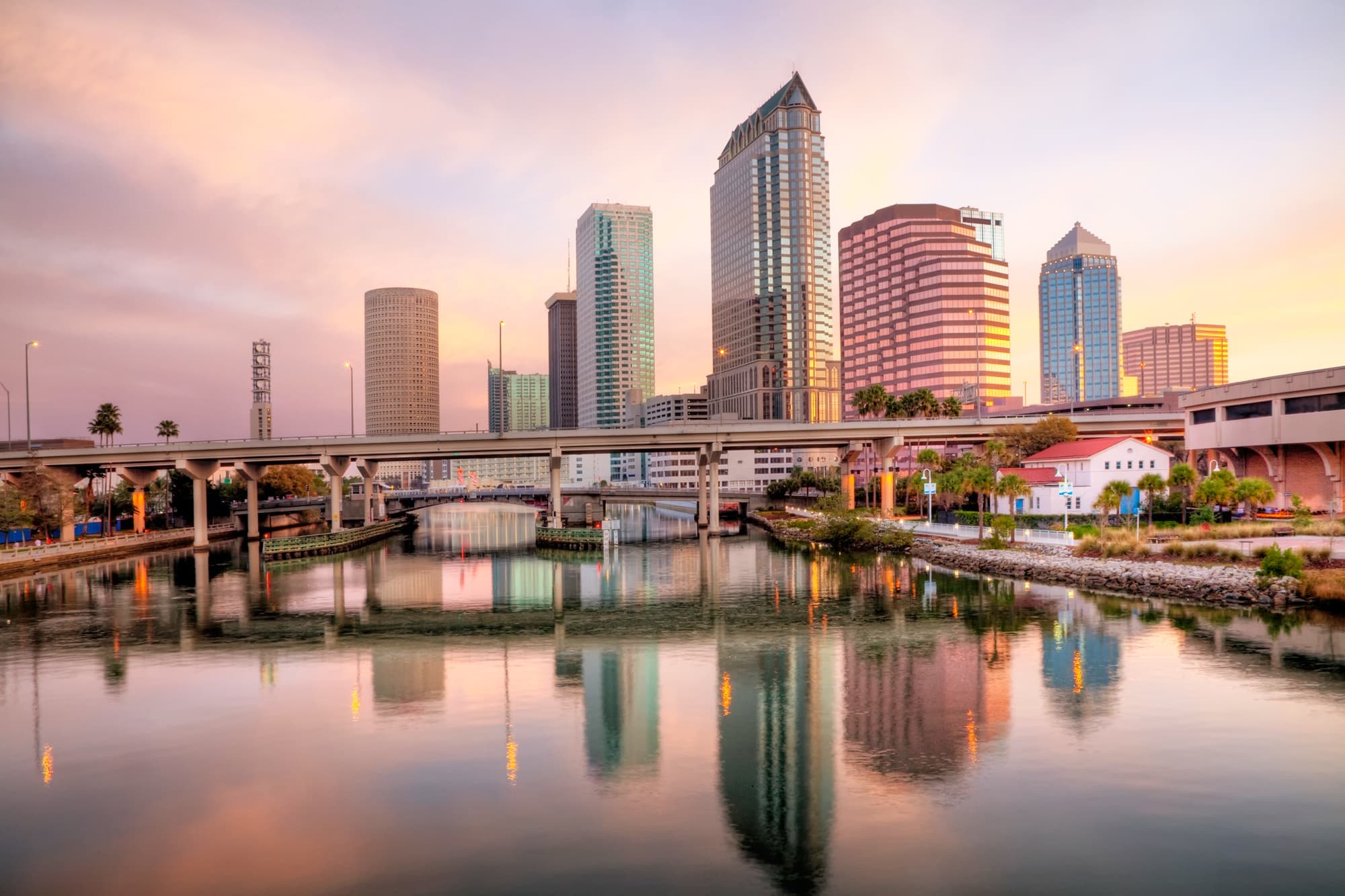 Tampa Skyline, High paying jobs, 2000x1340 HD Desktop