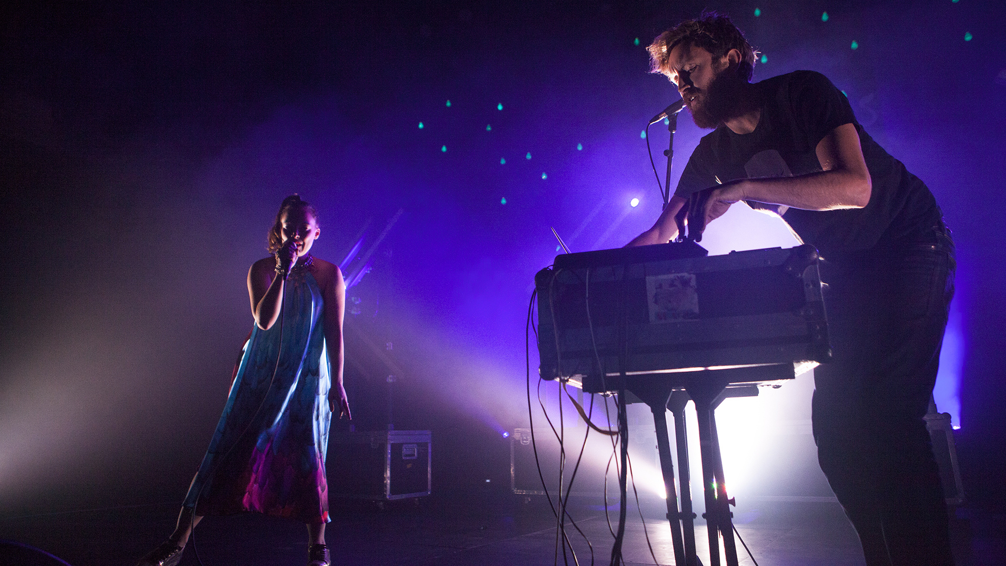 Sylvan Esso, Must-see performances, Music Tastes Good Festival, Long Beach, 2050x1160 HD Desktop