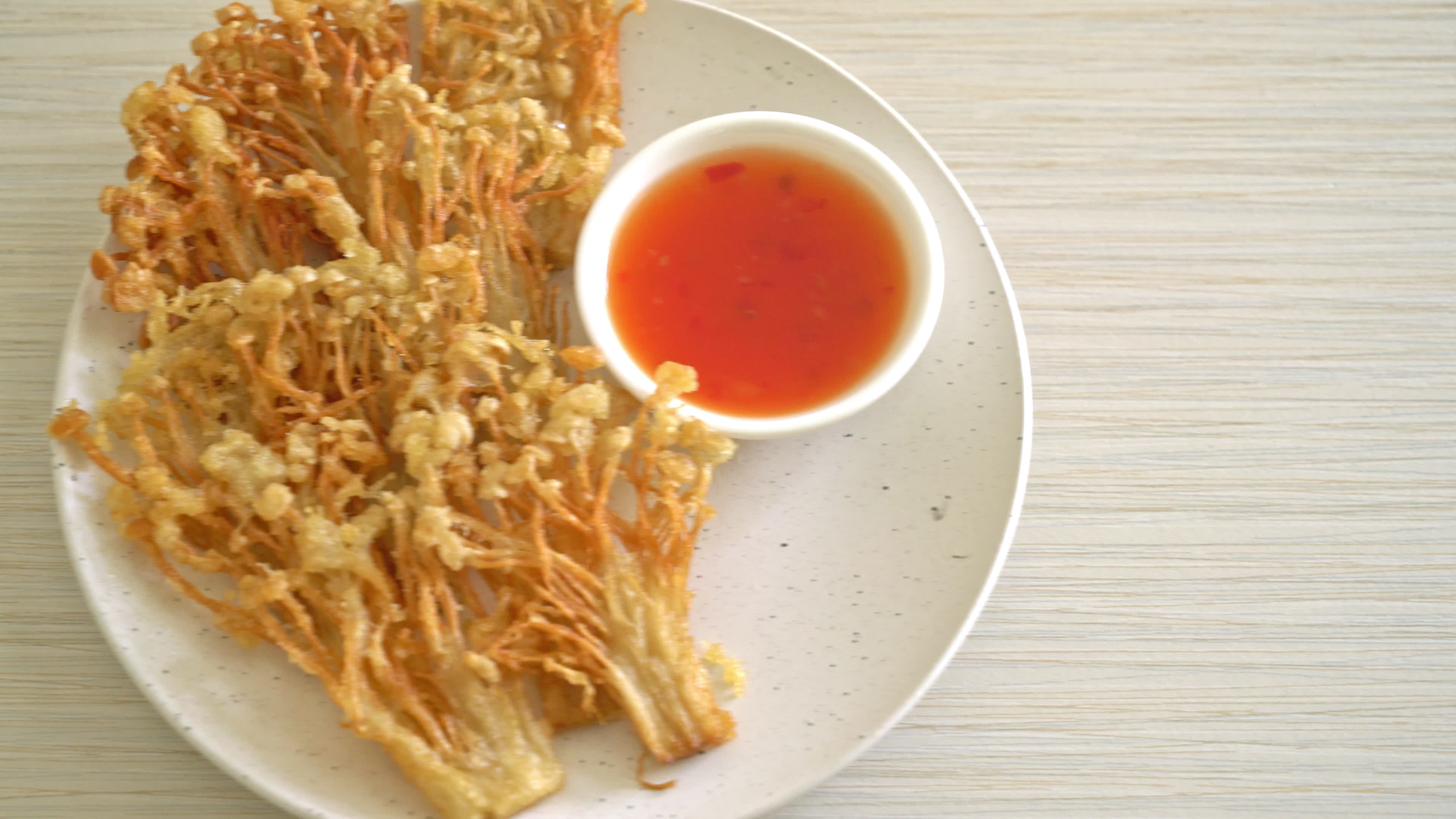 Deep-fried enoki mushrooms, Appetizer dish, Video footage, Delicious snack, 3840x2160 4K Desktop