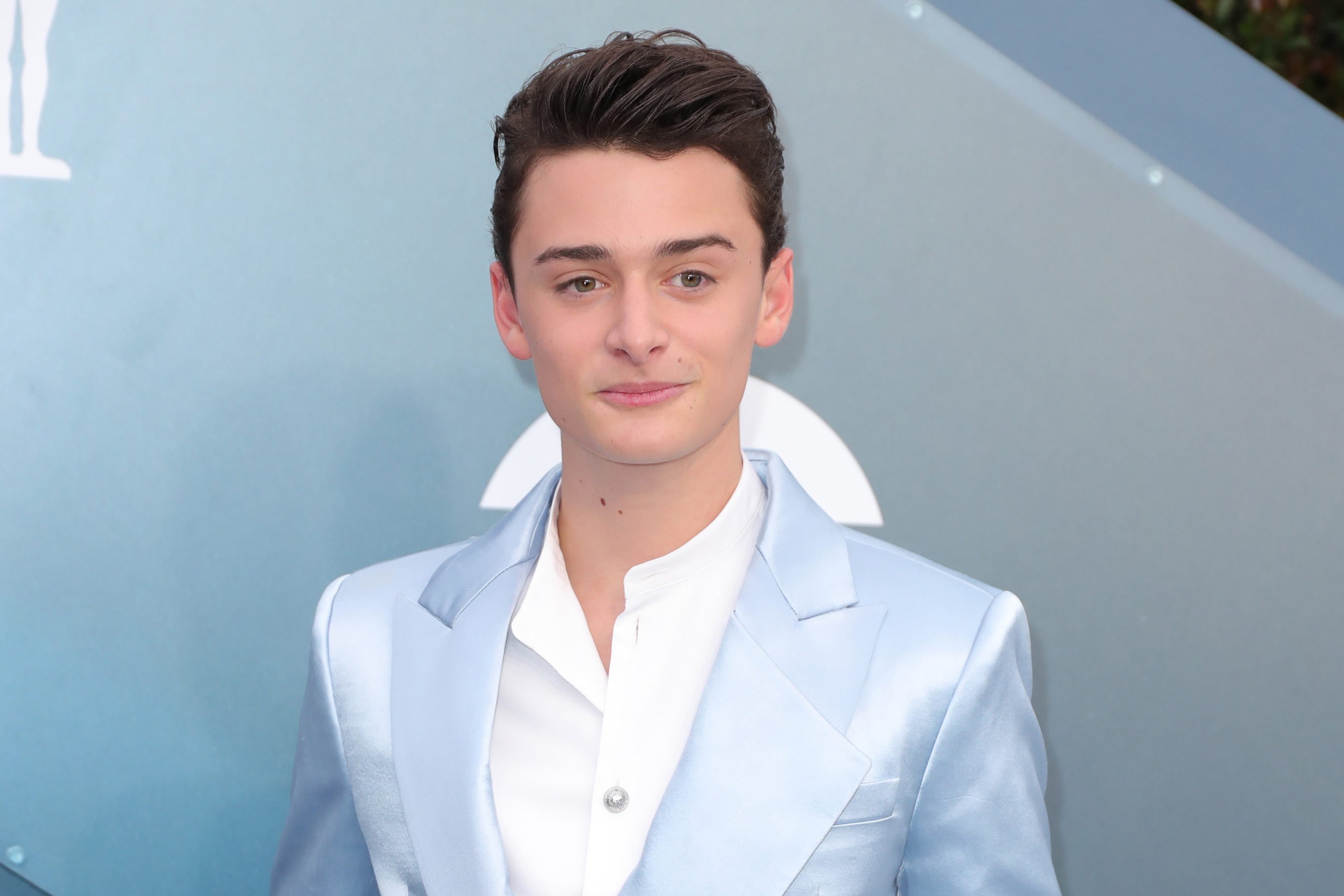 Noah Schnapp, TV shows star, Controversial video, N-word allegation, 2720x1820 HD Desktop