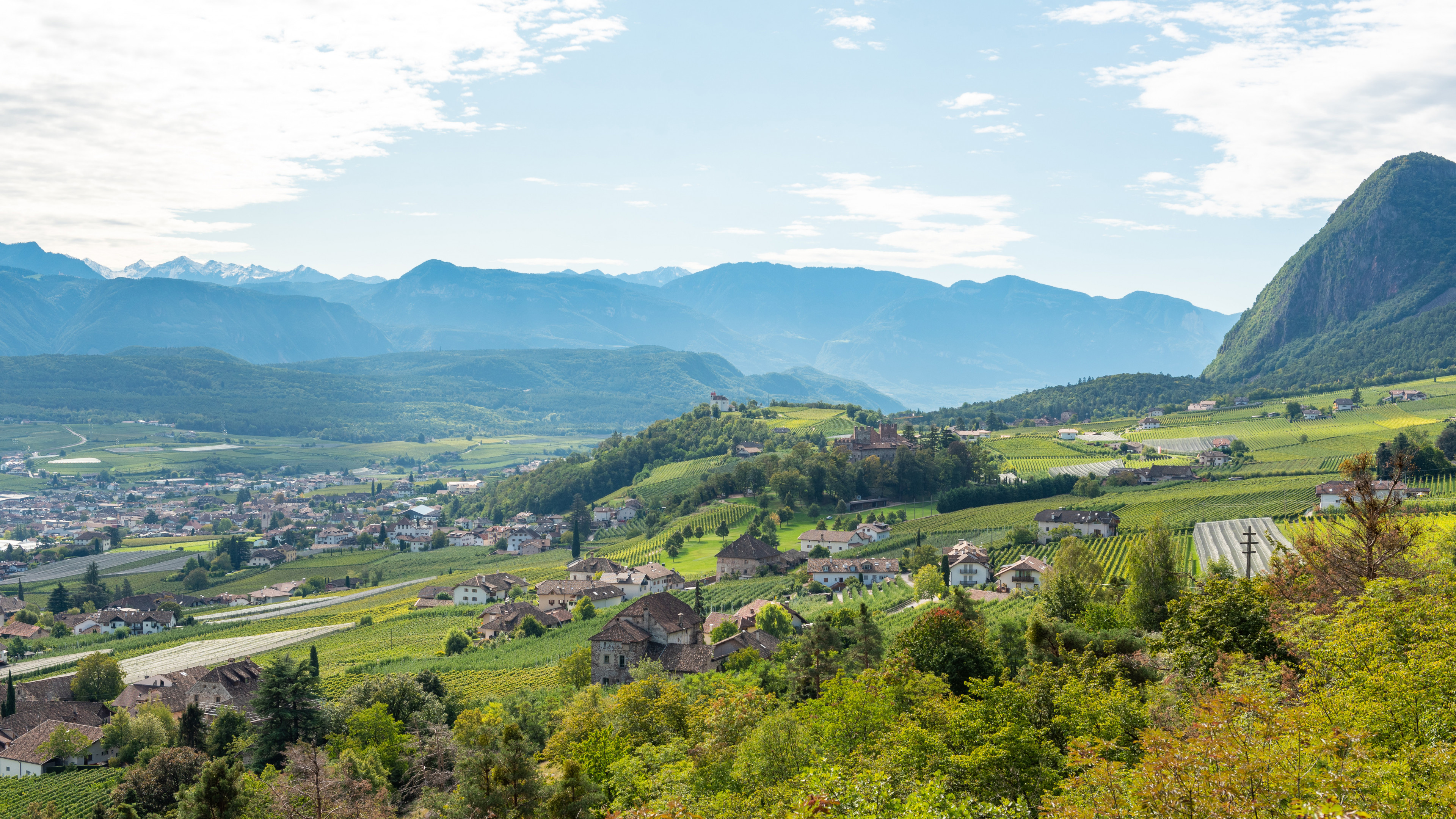 Landscape in Eppan, Italy, 3840x2160 4K Desktop