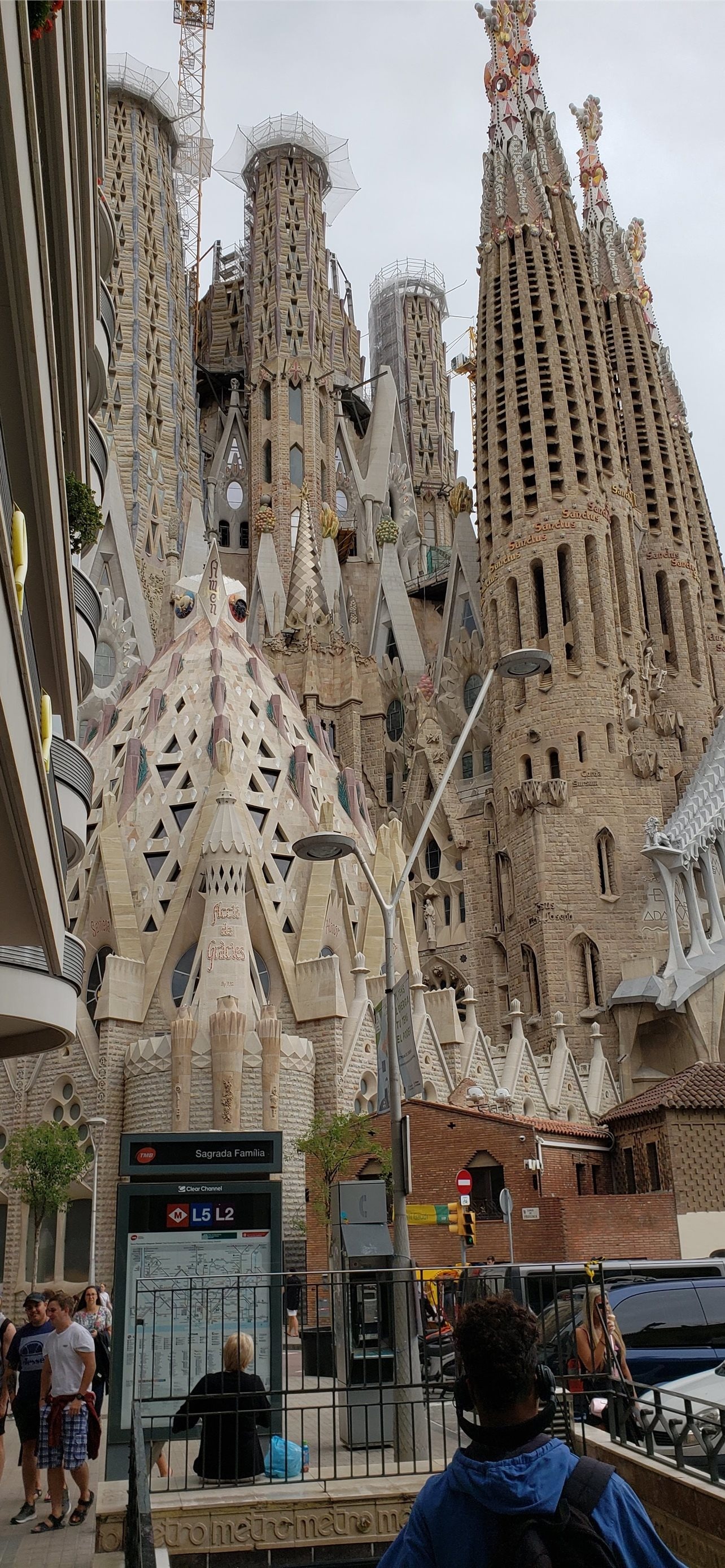 Spiritual sanctuary, Striking design, Artistic brilliance, Sacred symbolism, 1290x2780 HD Phone