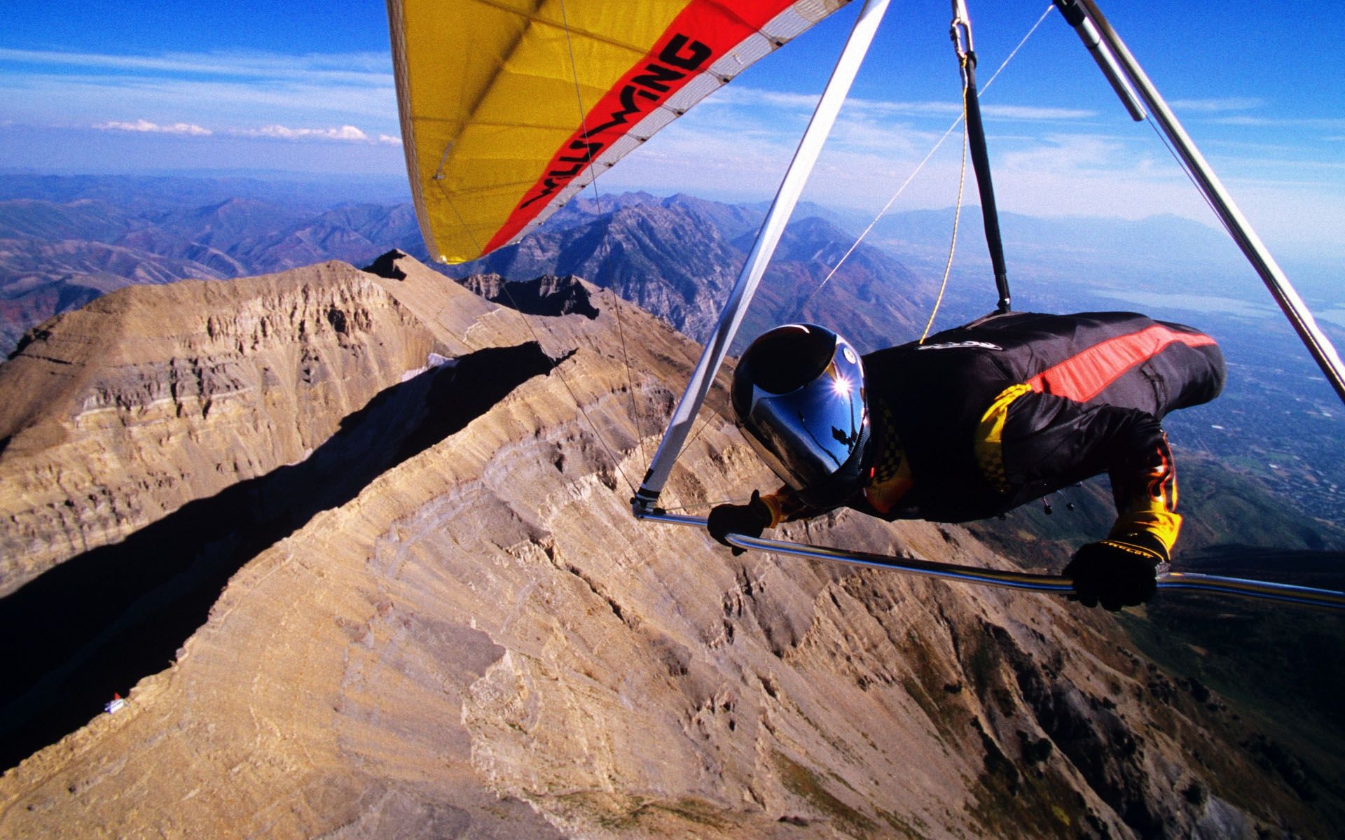 Hang gliding bliss, Stunning wallpapers, Christopher Anderson's collection, Thrilling adventures, 1920x1200 HD Desktop