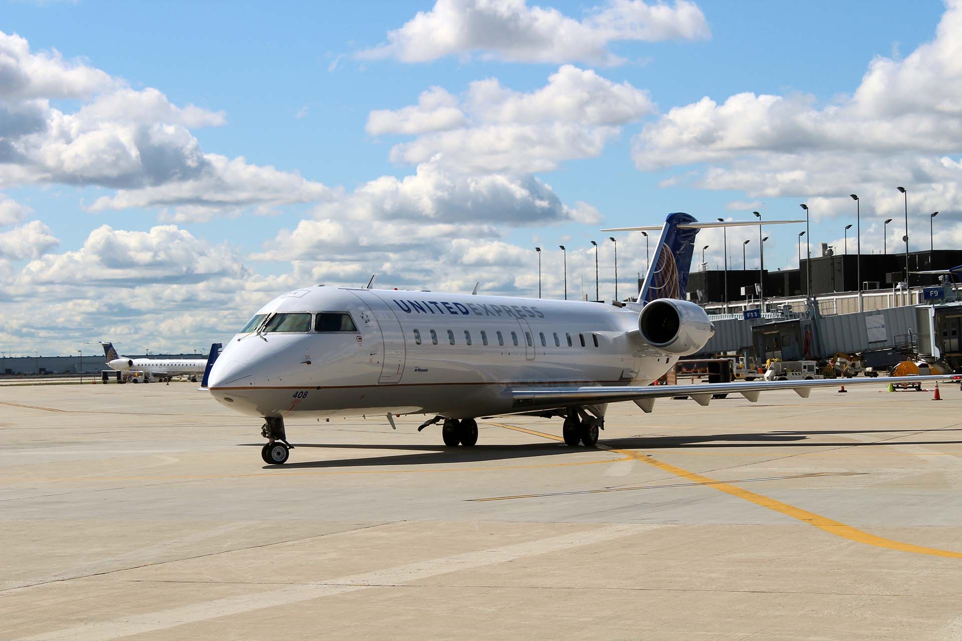 Bombardier CRJ 200, Aircraft, Travel, Aviation, 1920x1280 HD Desktop