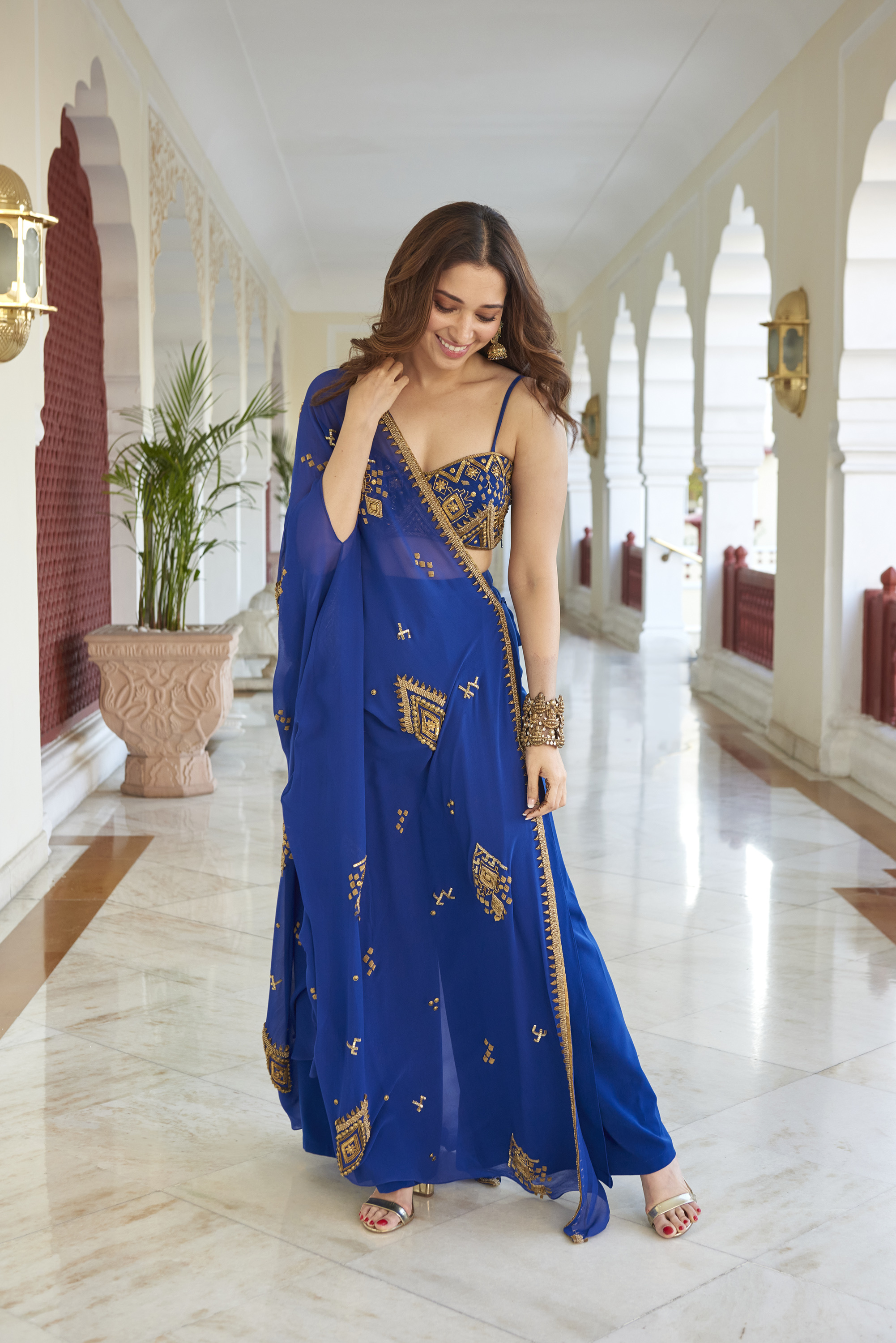 Tamannaah Bhatia, Royal blue embroidered saree, Arched palace hallway, HD Phone wallpaper