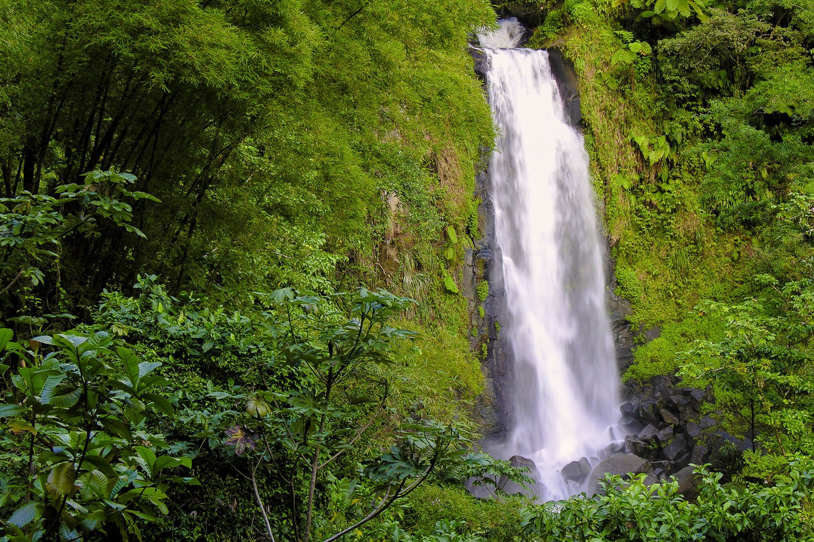 Trafalgar falls, Dominica, Franks travelbox, Natural wonder, 2600x1740 HD Desktop