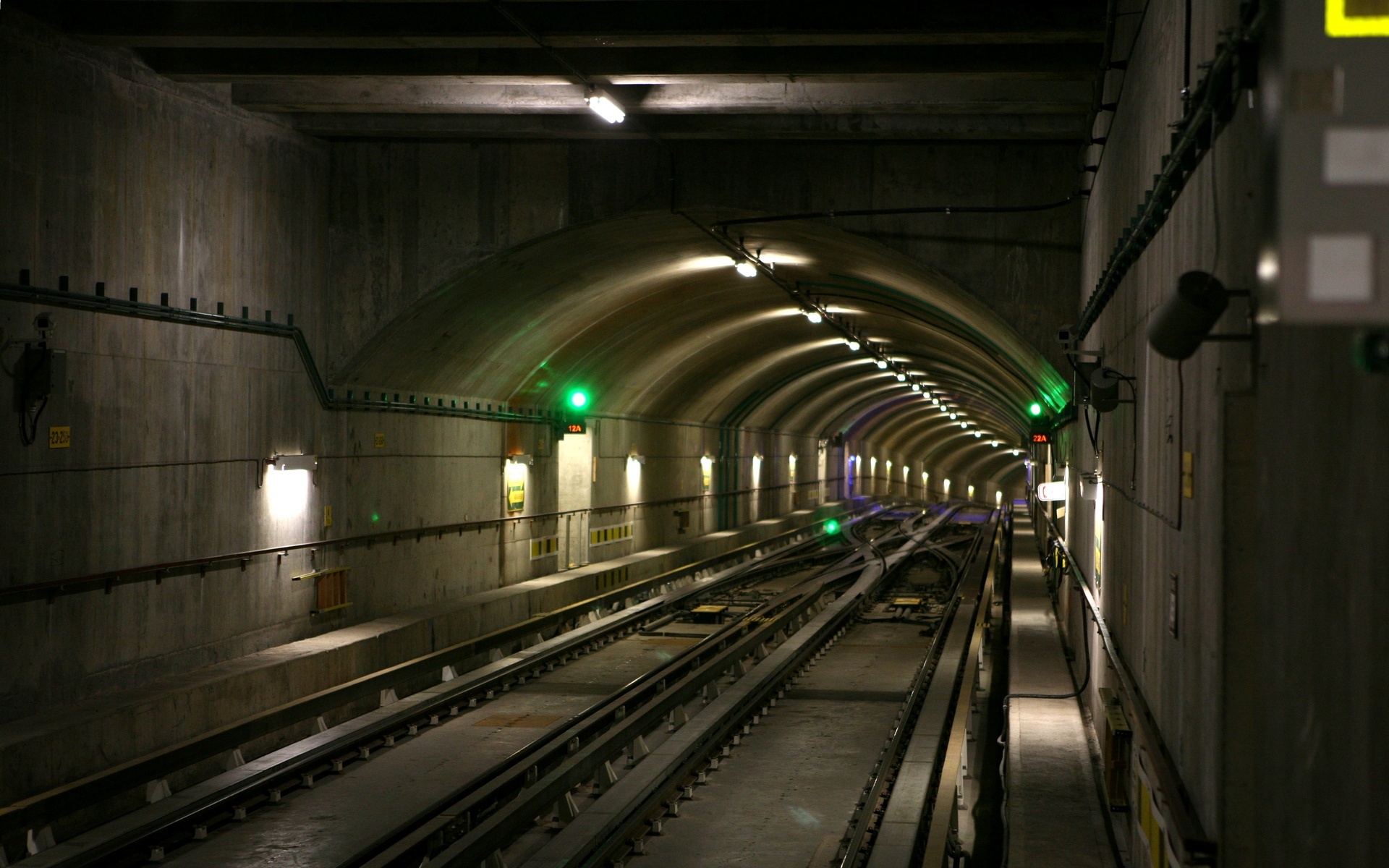 Technical Tunnel, Subways Wallpaper, 1920x1200 HD Desktop