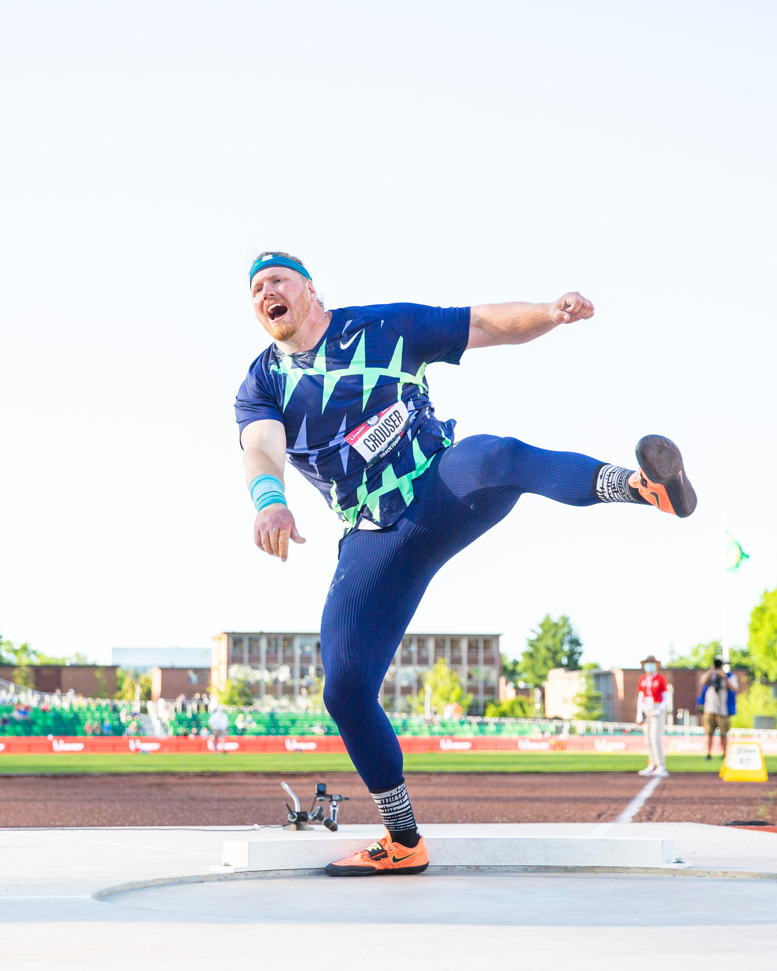 Shot Put, Ryan Crouser, World record, Tracktown USA, 1600x2000 HD Phone