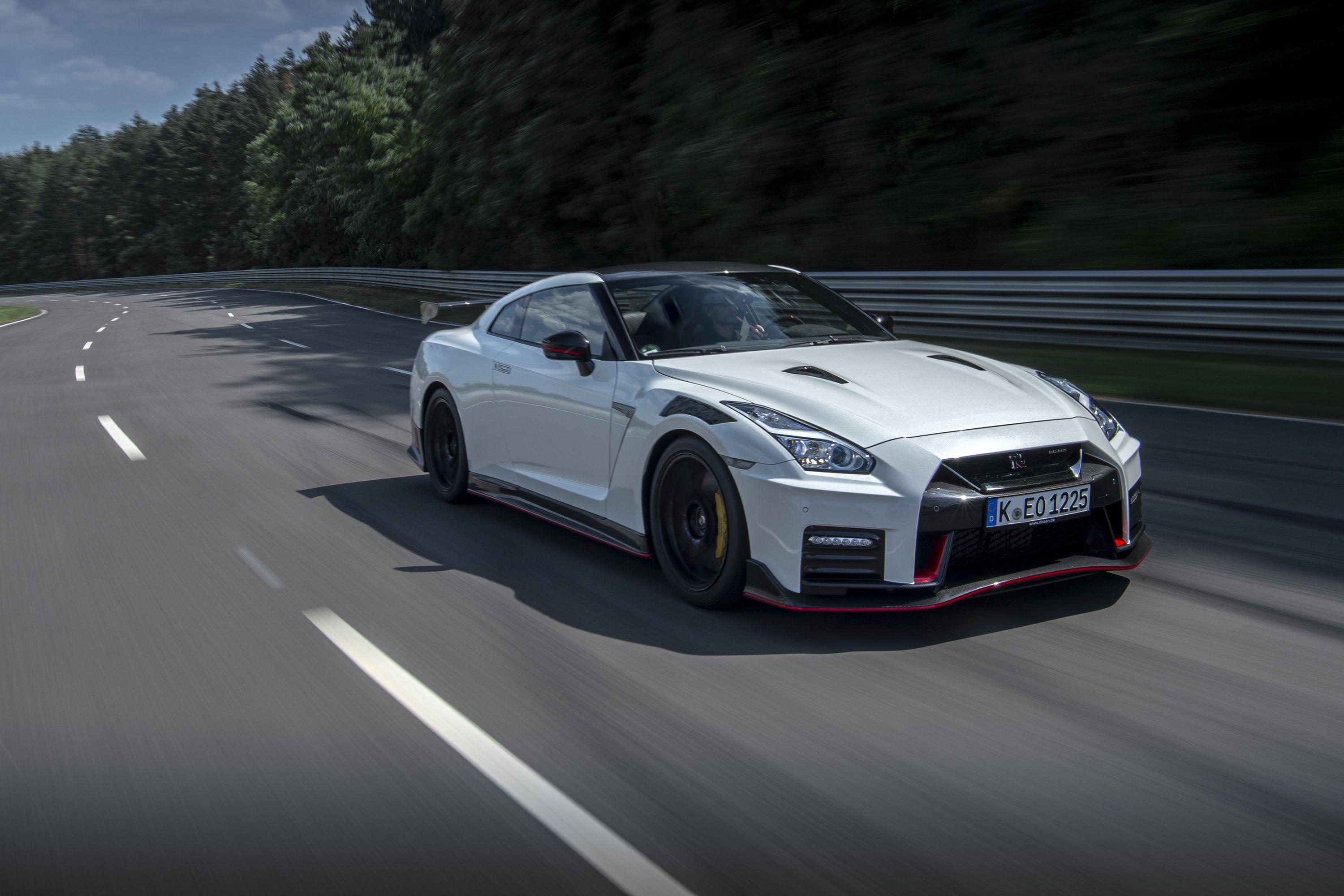 Nissan GT-R, Handling, Performance, 3000x2000 HD Desktop