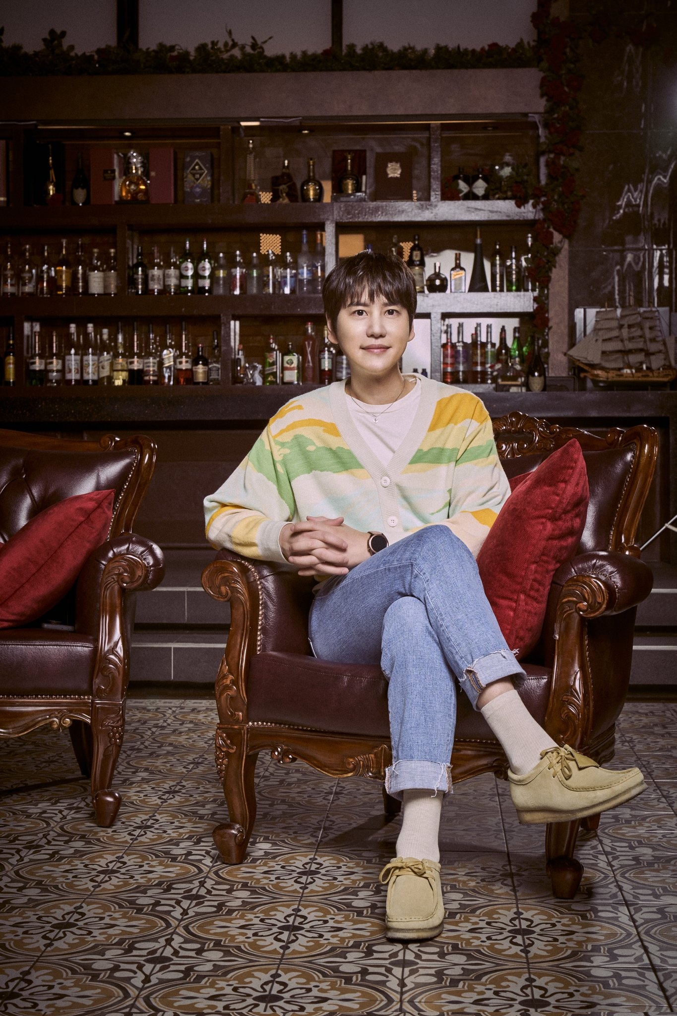 Kyuhyun, Super Junior, Solo comeback, Pigeon week, 1370x2050 HD Phone