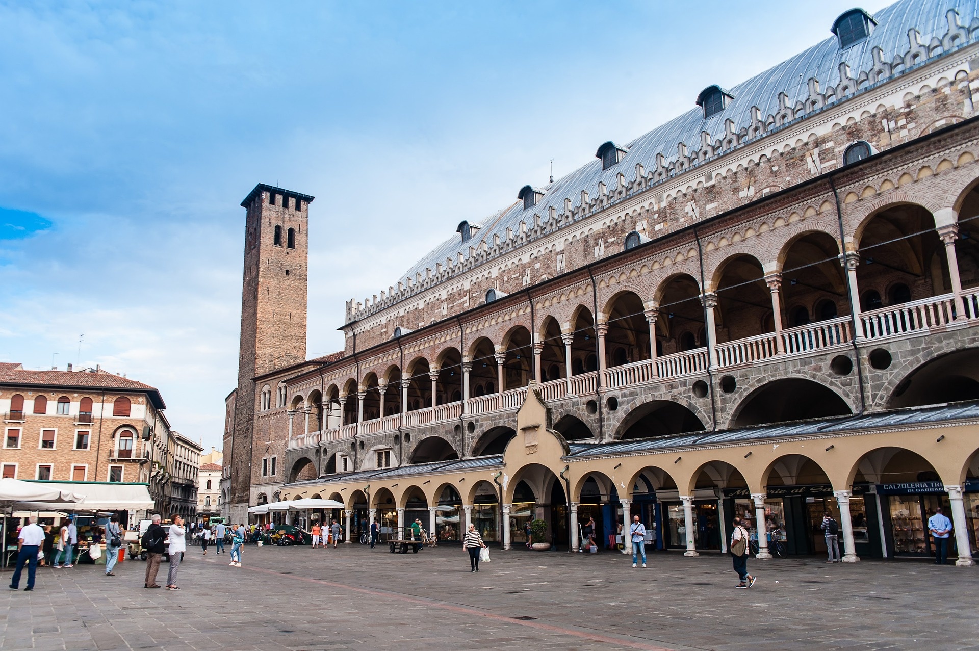 Attractions near B&B Villa Due Giardini, Padua landmarks, Unforgettable sights, Visitor highlights, 1920x1280 HD Desktop