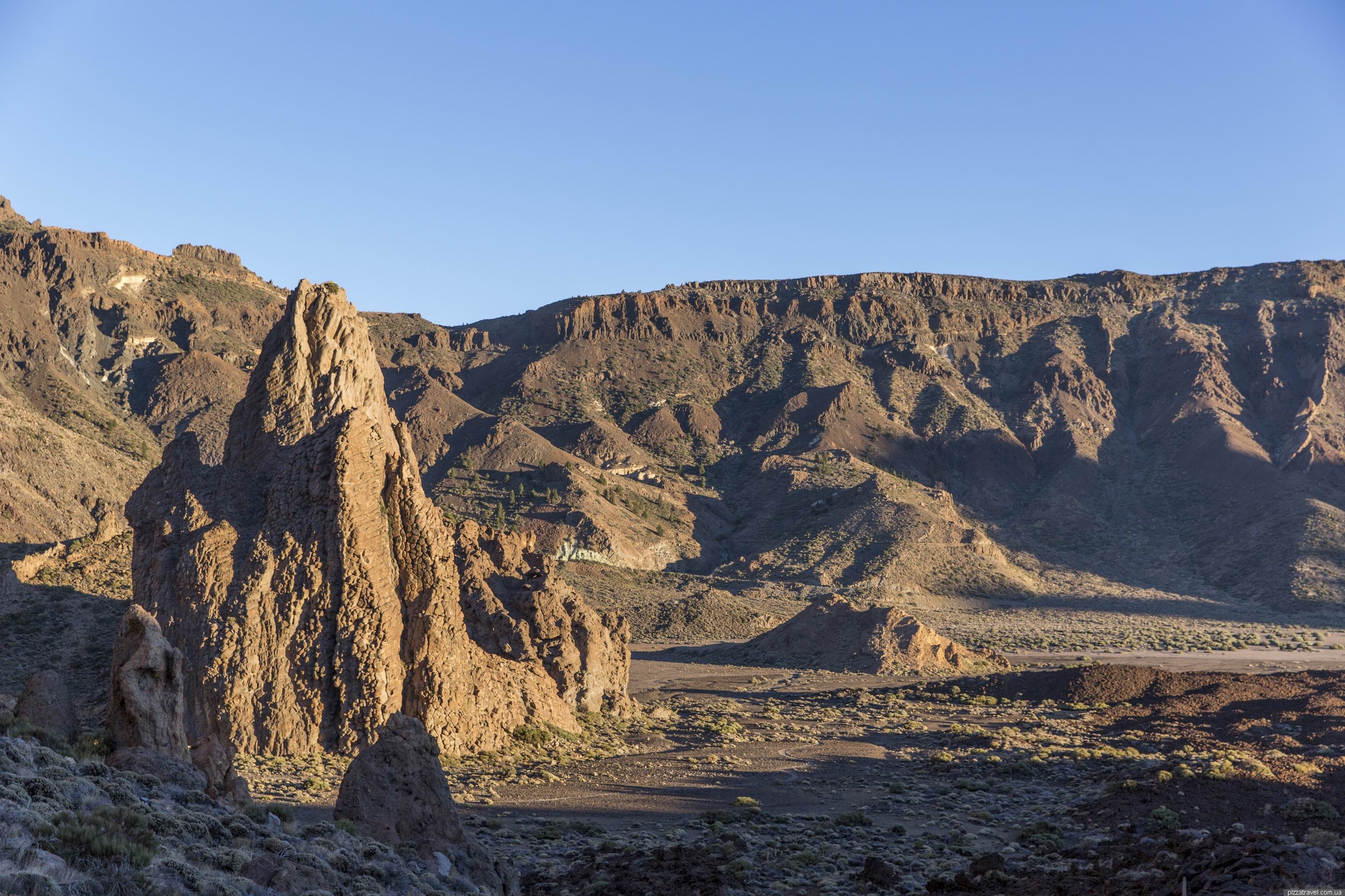 Teide National Park, Travel, Garcia rocks, Spain attractions, 2880x1920 HD Desktop