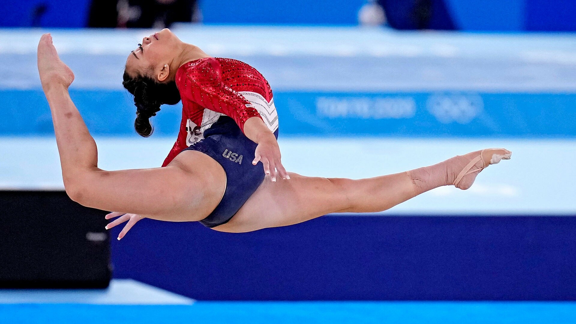 Sunisa Lee, Olympic gymnast, Gold medalist, NBC Chicago, 1920x1080 Full HD Desktop