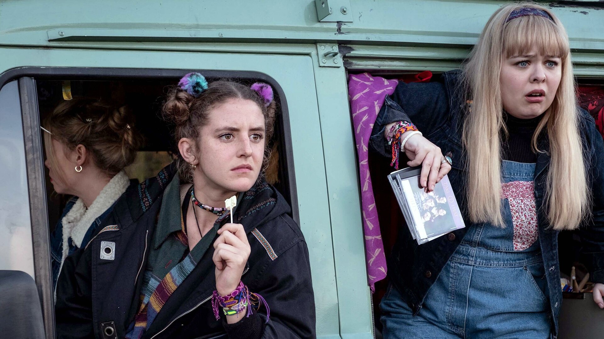 Derry Girls Season 2 Episode 3, Hilarious comedy, All episodes, Streaming, 1920x1080 Full HD Desktop
