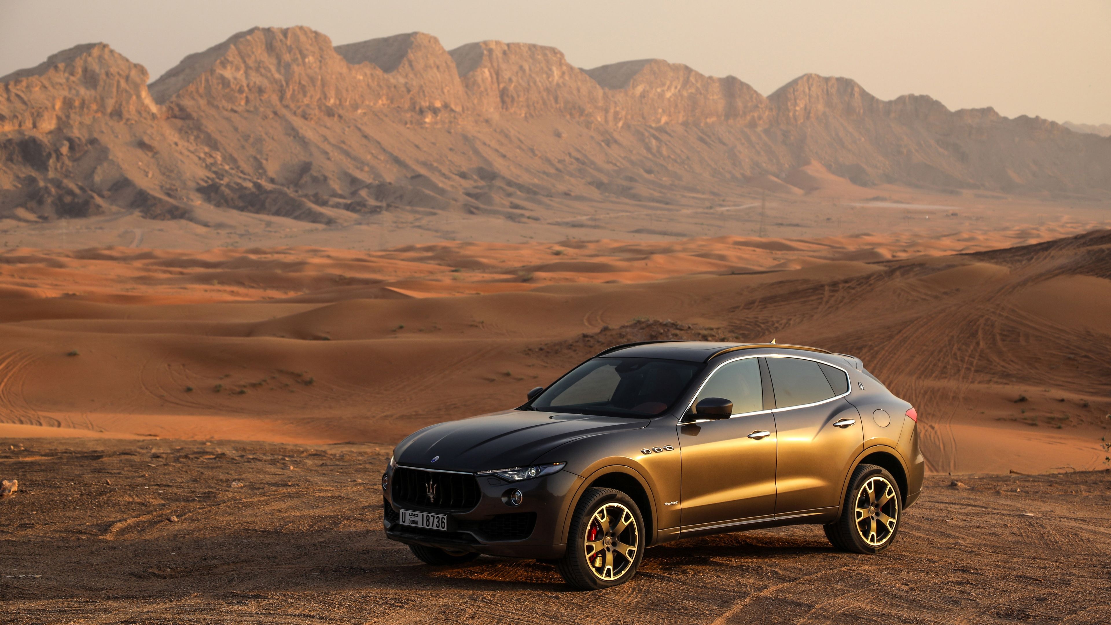 Maserati Levante, Power and prestige, Gransport 2017, Unparalleled performance, 3840x2160 4K Desktop