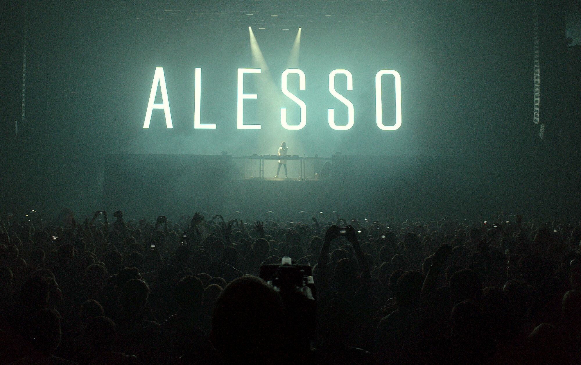 Live-set, Alesso Wallpaper, 2000x1260 HD Desktop