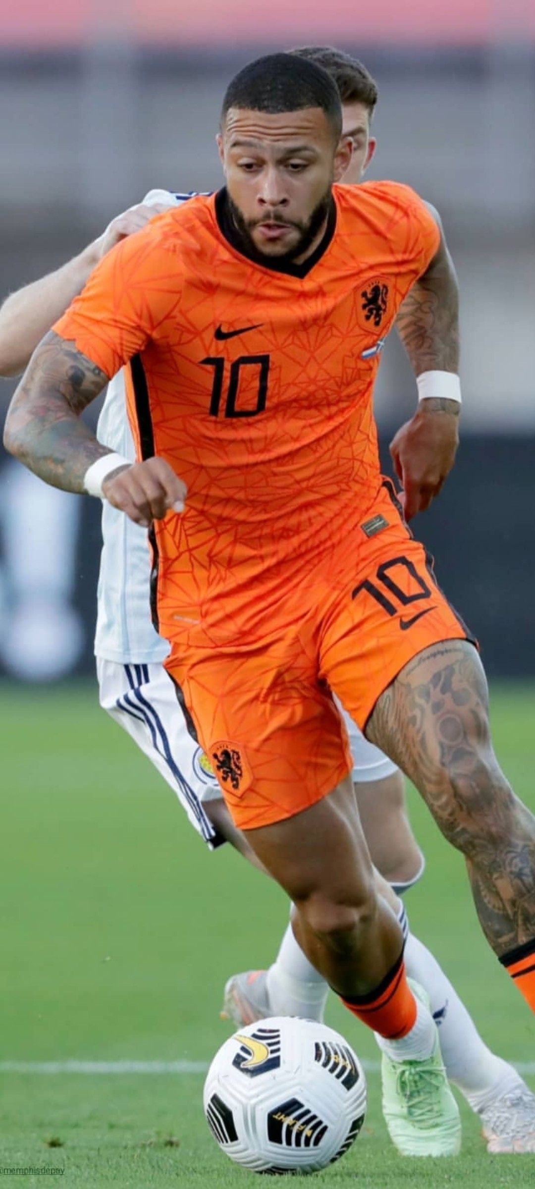 Memphis Depay wallpapers, Aesthetic black wallpaper, Wedding theme black, Interior design, 1080x2400 HD Phone